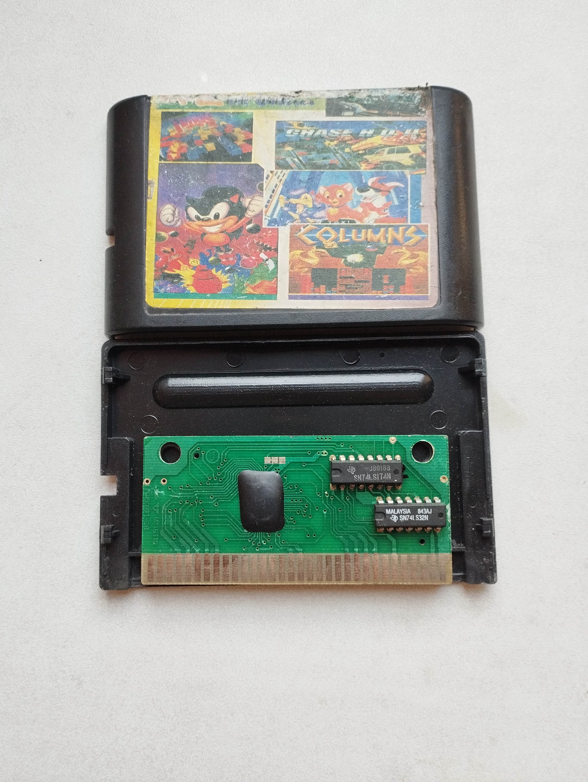 فیلم سگا 6 لبه قدیمی دارای بازی سونیک 3