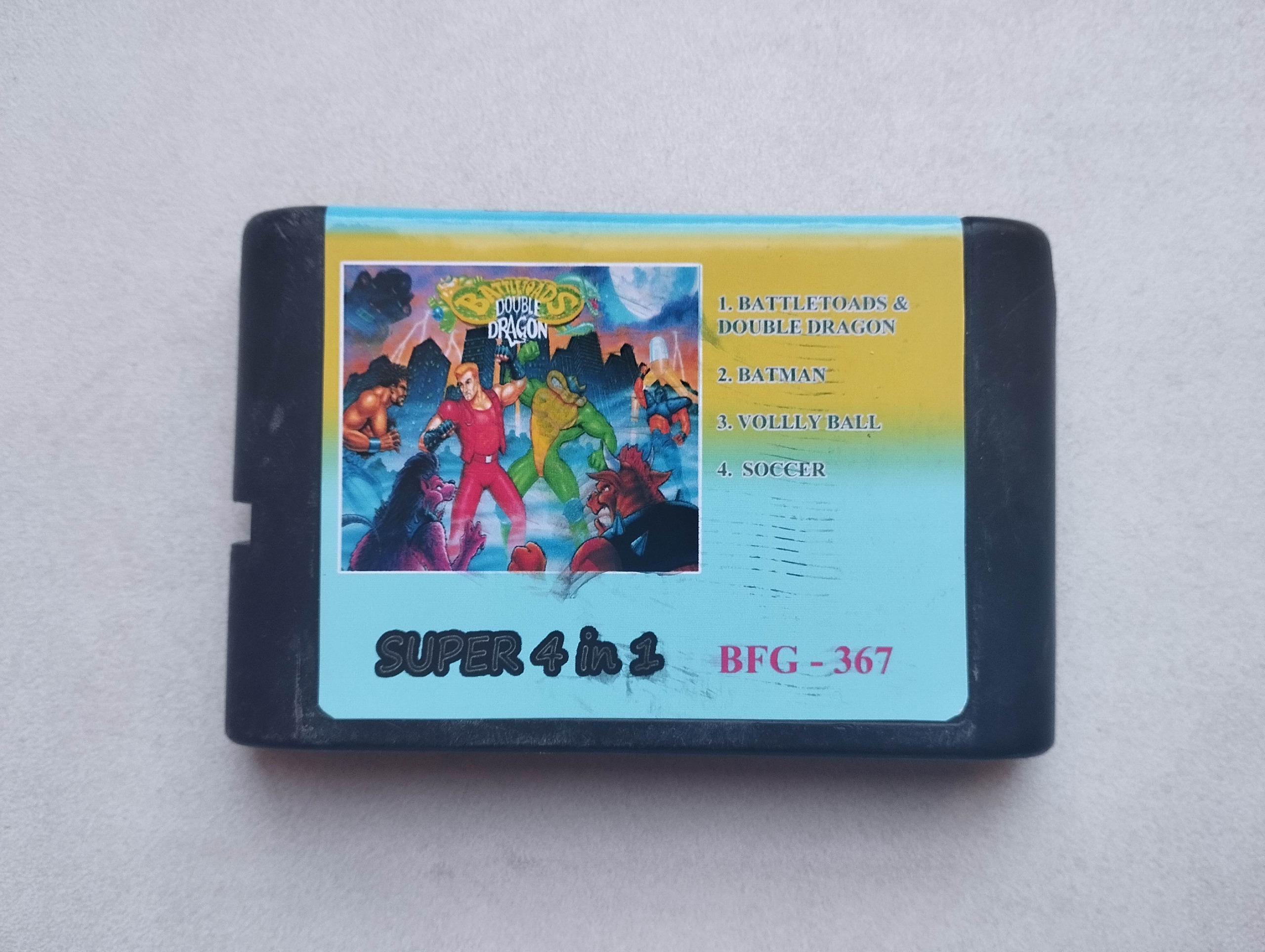 4 لبه دارای بازی DOUBLE DRAGON BATTLETOADS