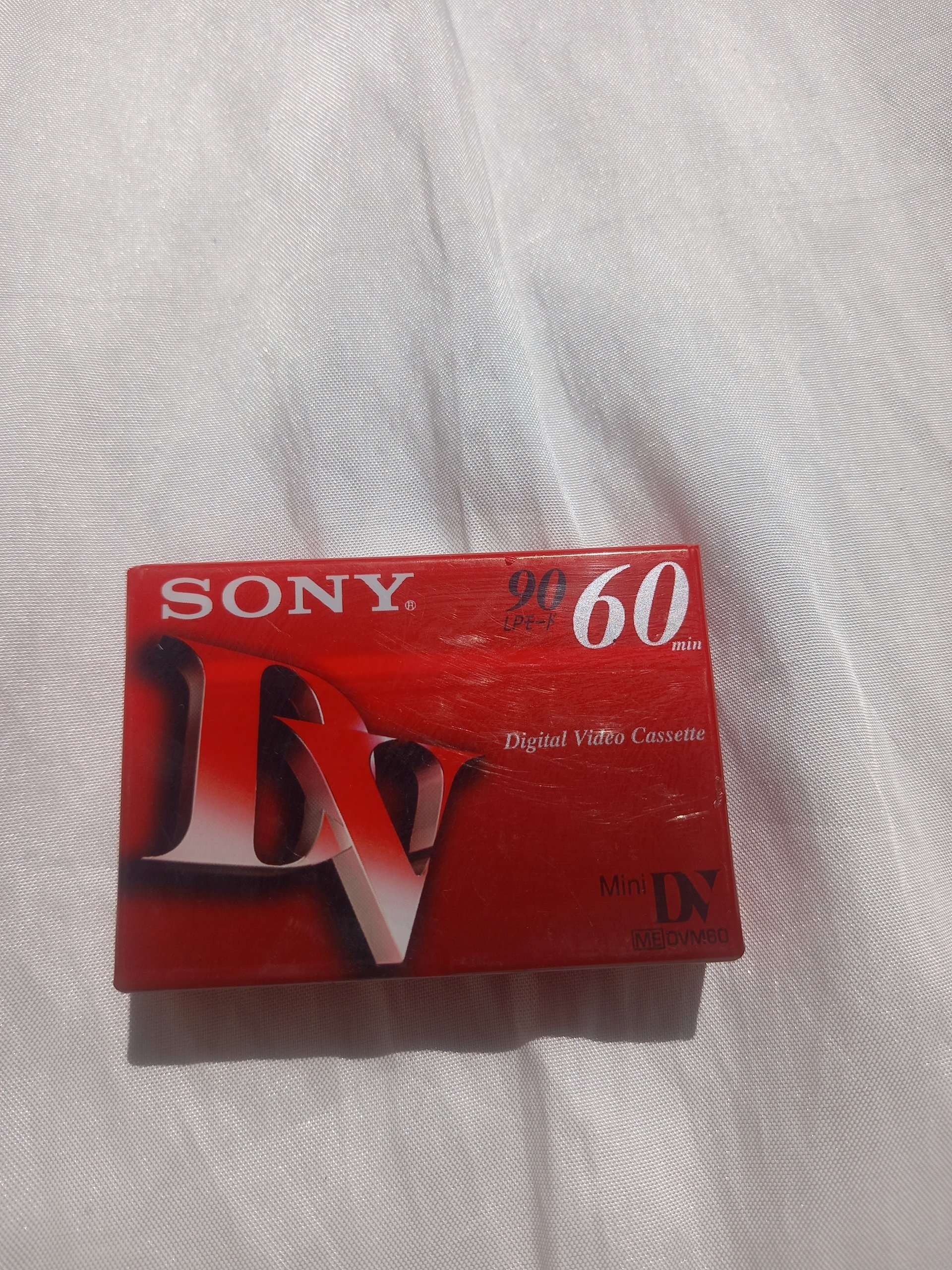 نواردوربین فیلم برداری خام و آکبند سونی