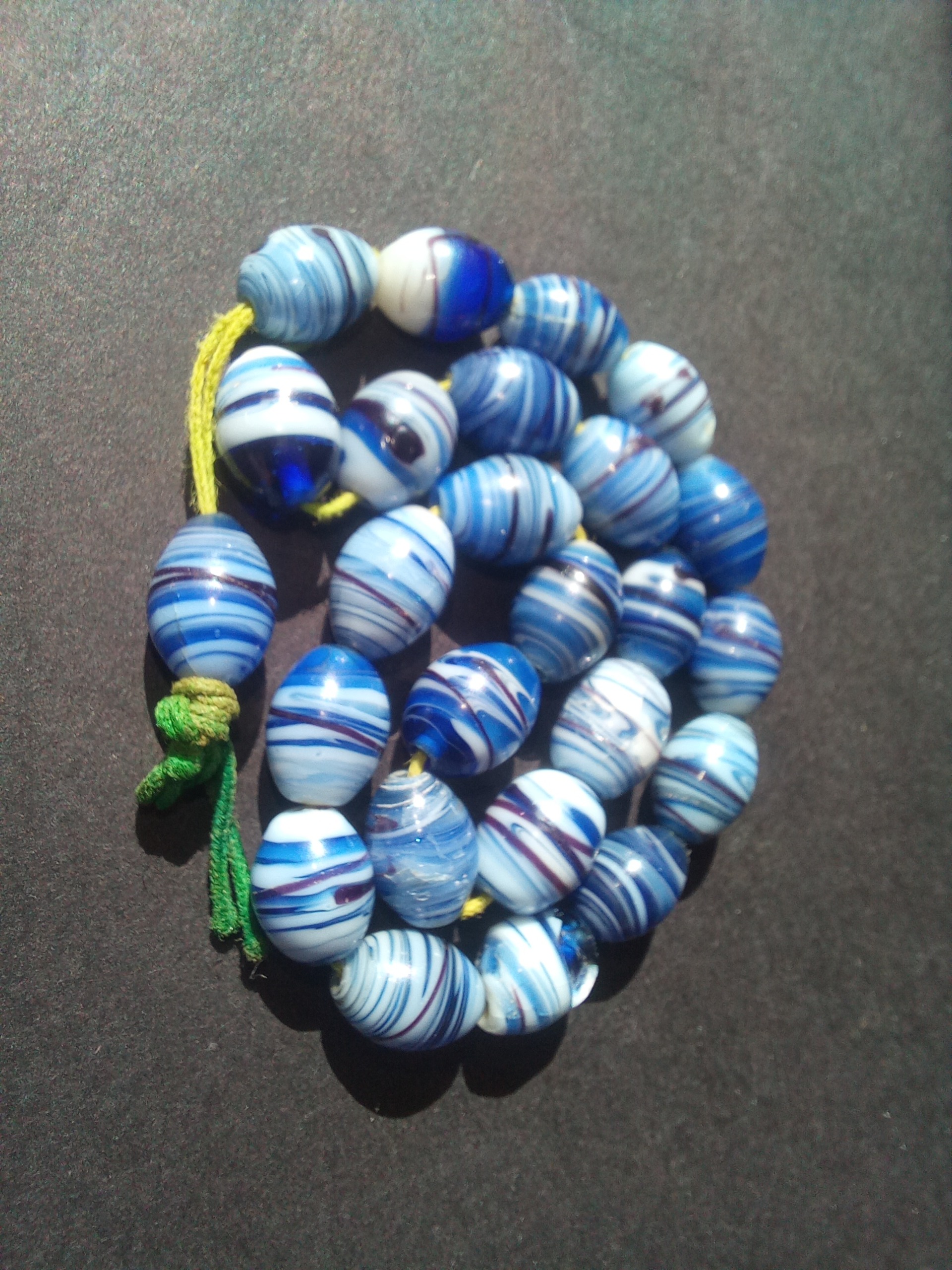 بندمهره شیشه ای  زیبا