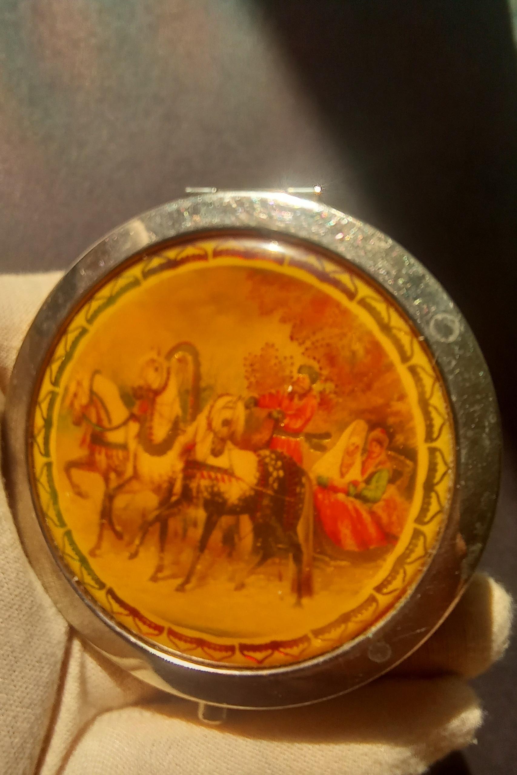 آینه کلکسیونی