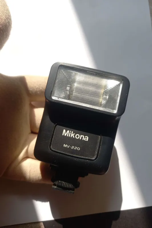 فلش دوربین Mikona