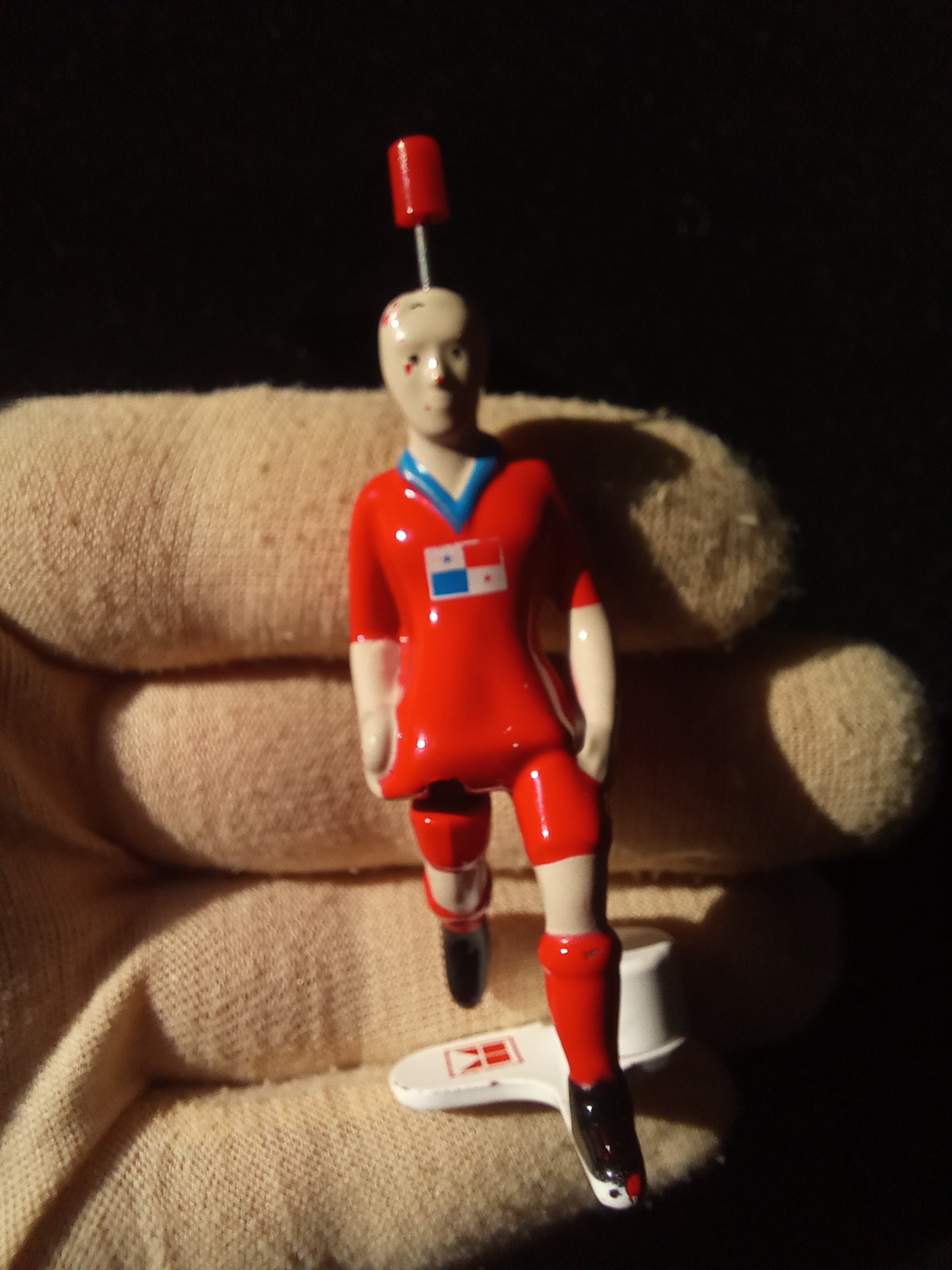 مجسمه فلزی متحرک