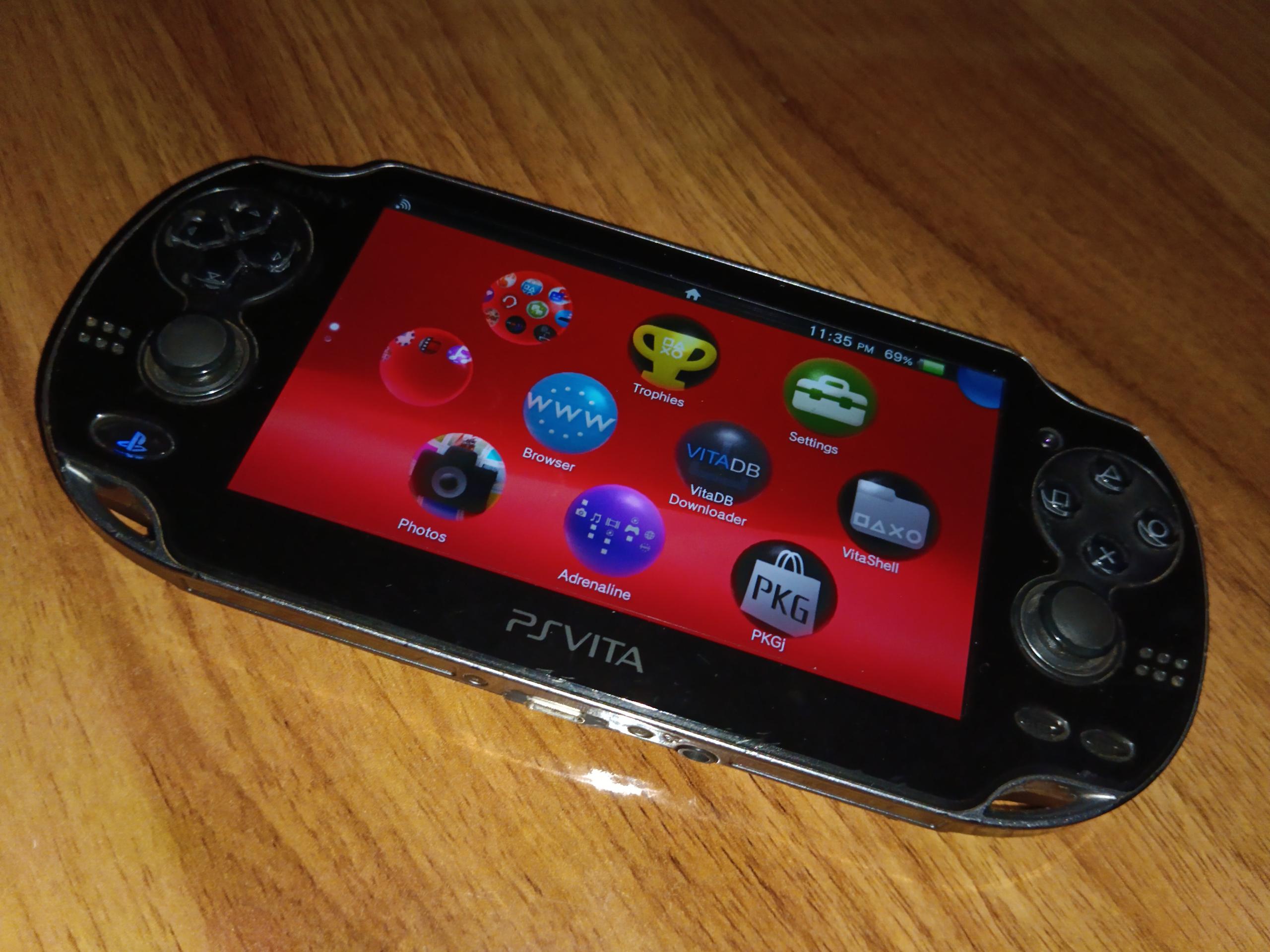 کنسول بازی PS Vita پی اس ویتا فت