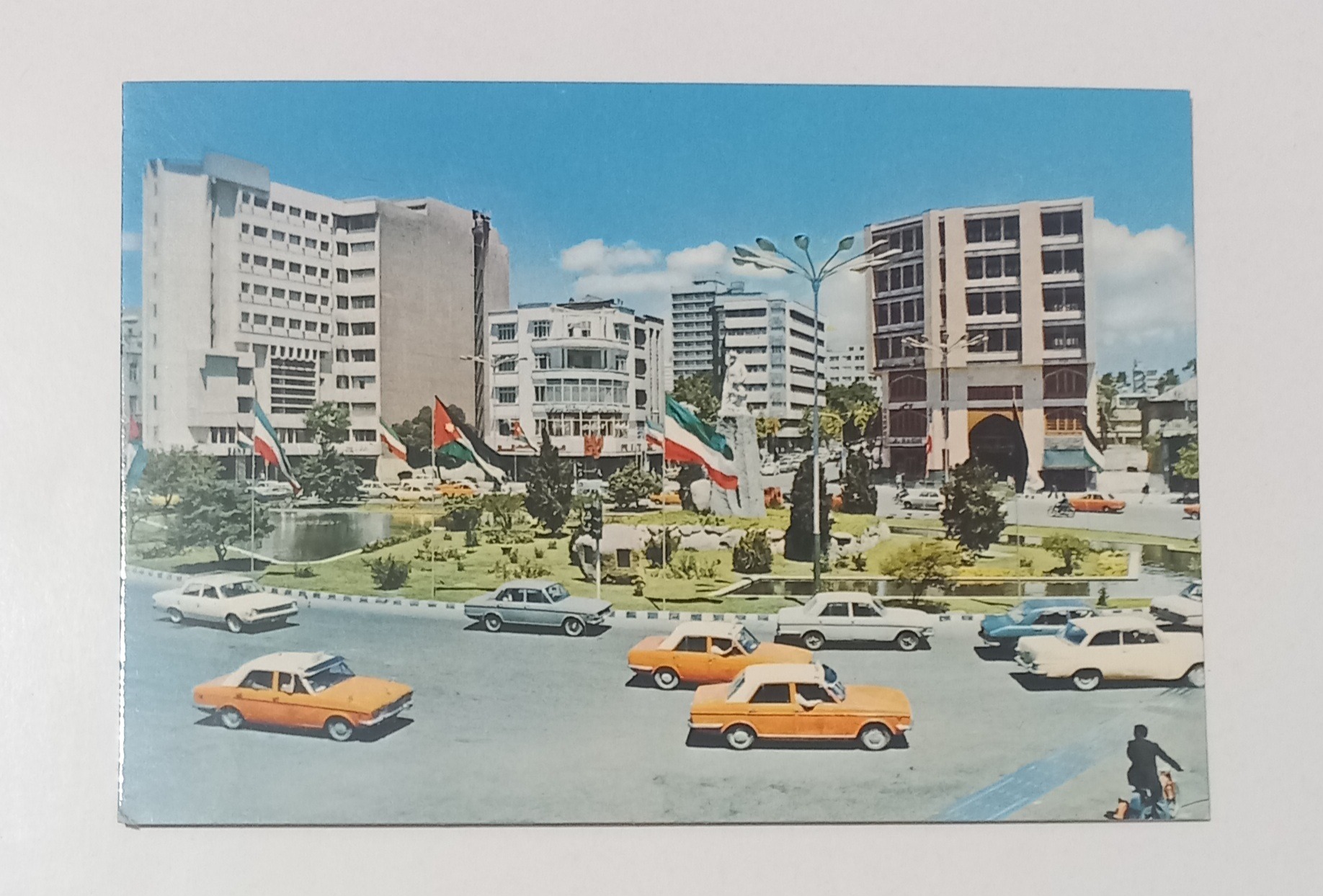 کارت پستال قدیمی(تهران.میدان فردوسی)