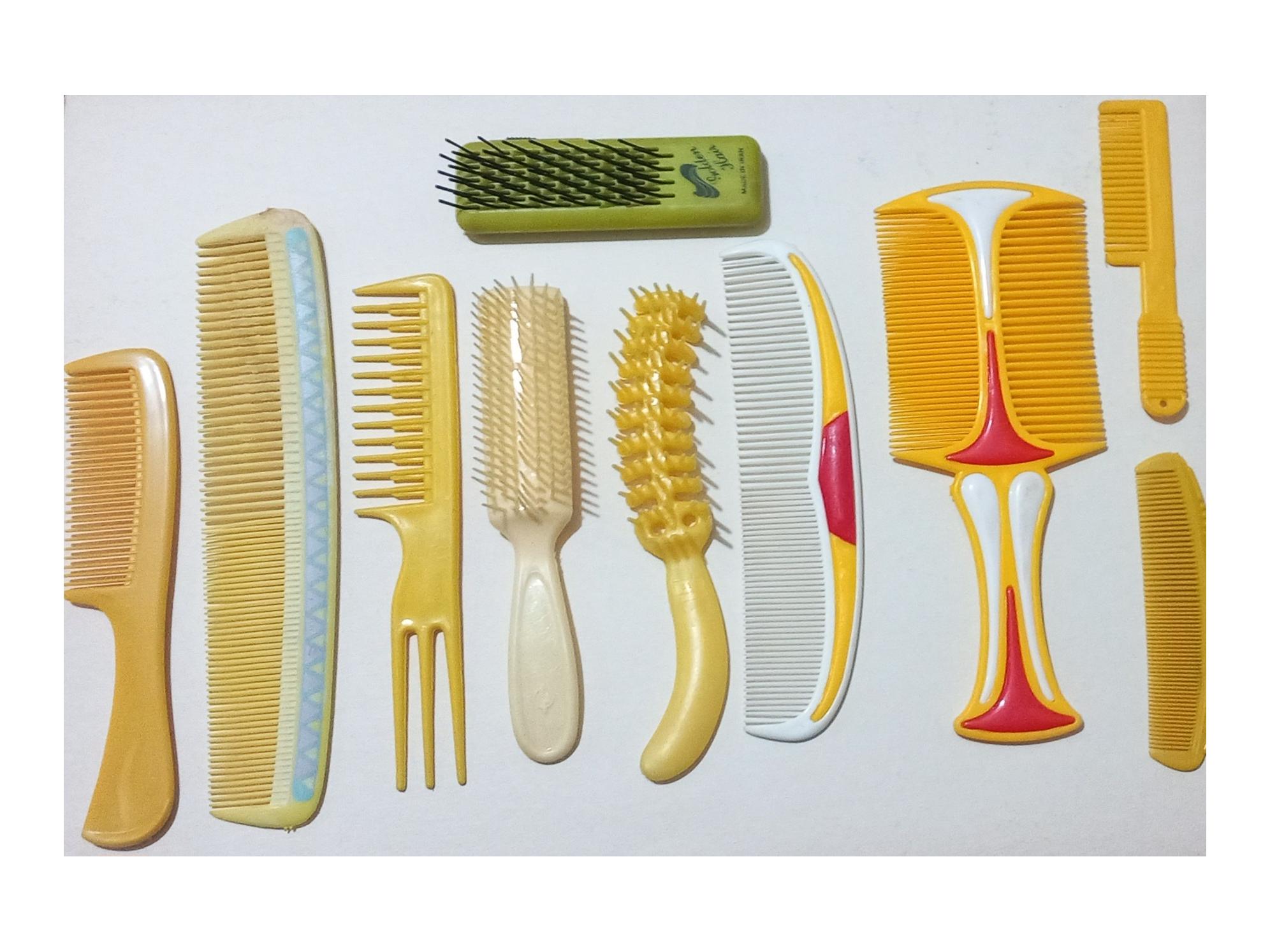 مجموعه شانه و برس مو قدیمی