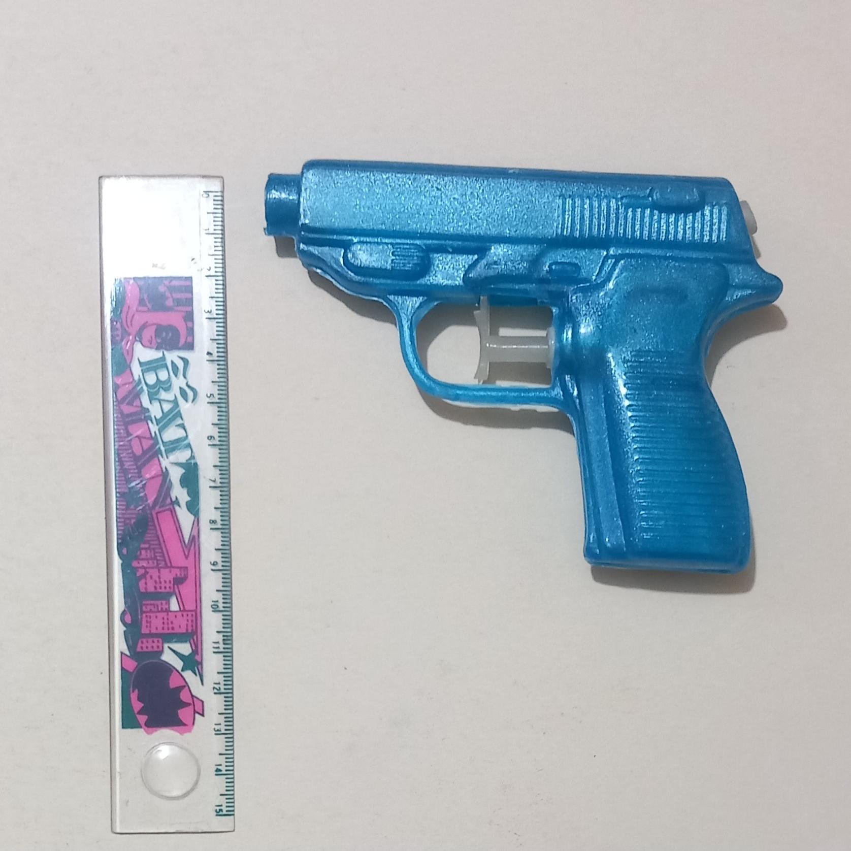 تفنگ آبپاش  قدیمی . نوستالژی