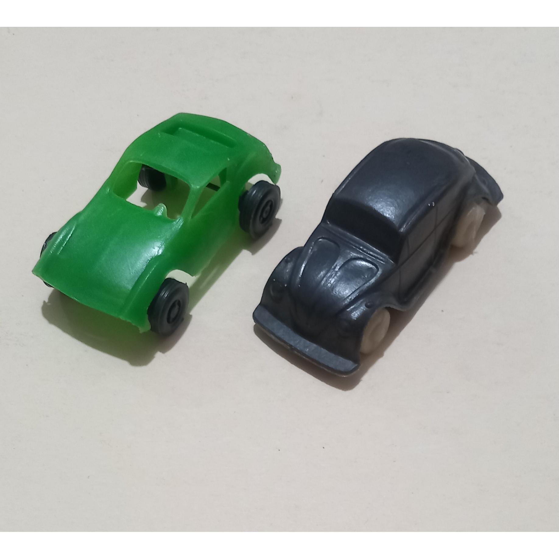 2 ماشین اسباب بازی قدیمی .کوچک