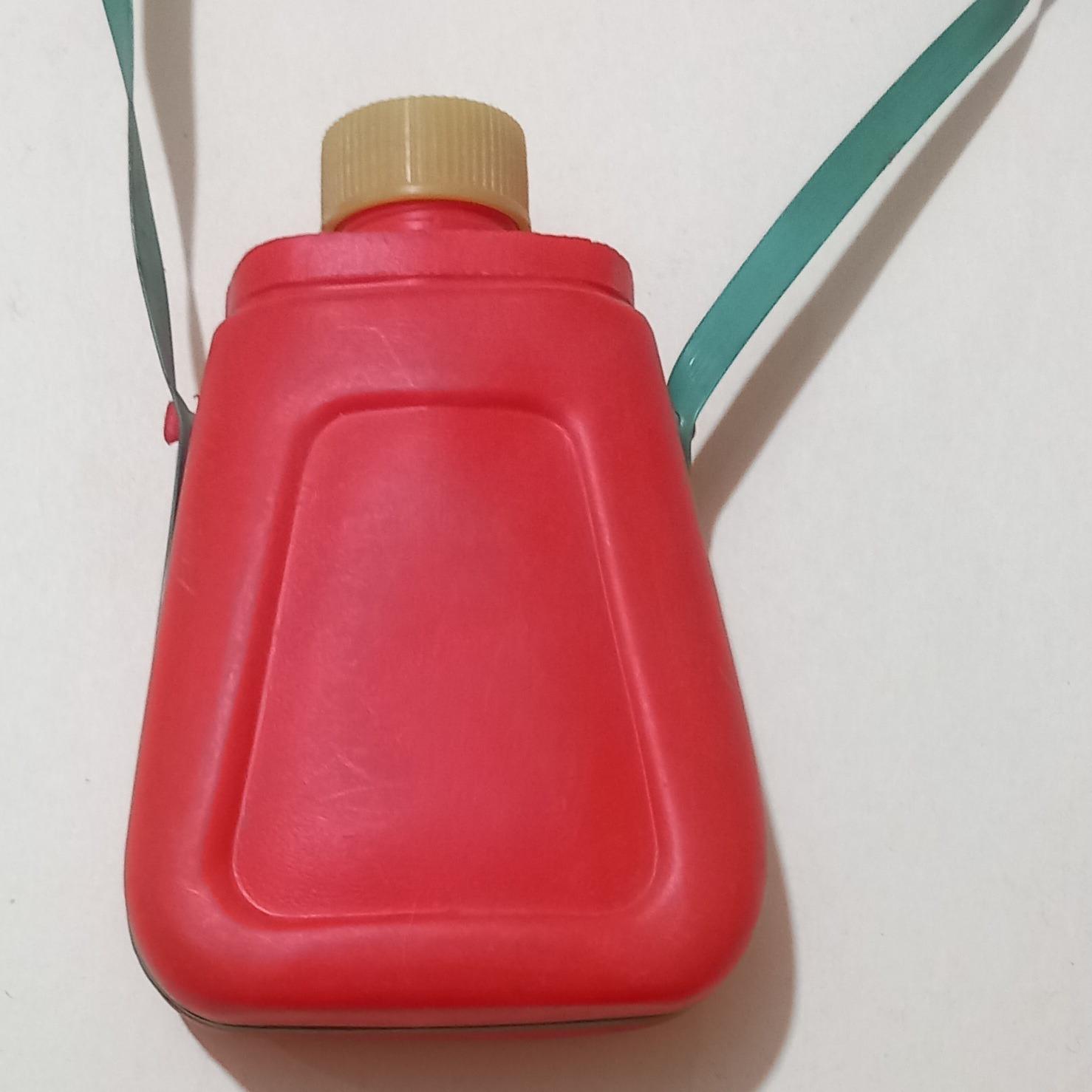 قمقمه آب قدیمی