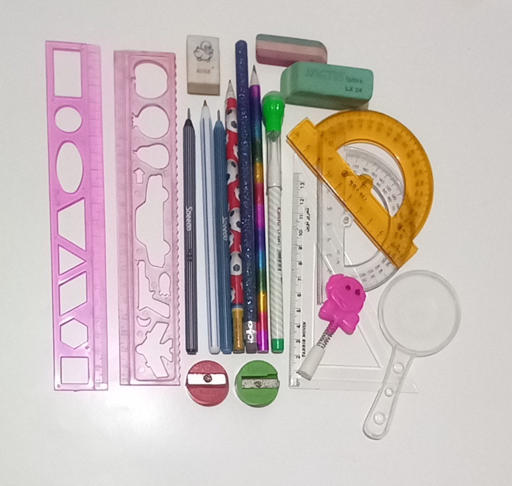 مجموعه 19عددی لوازم التحریر قدیمی.نوستالژی