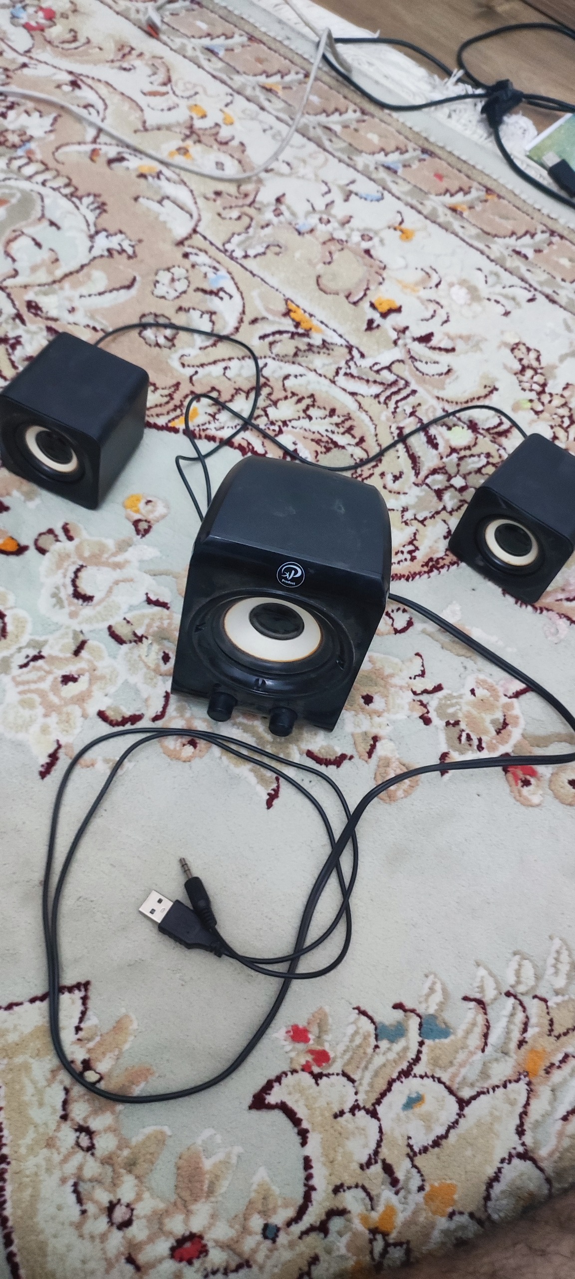 اسپیکر 3 تیکه