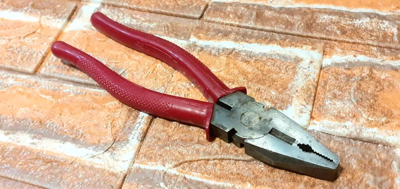 انبردست قدیمی 500 ولت دیاموند اصلی 8 اینچ