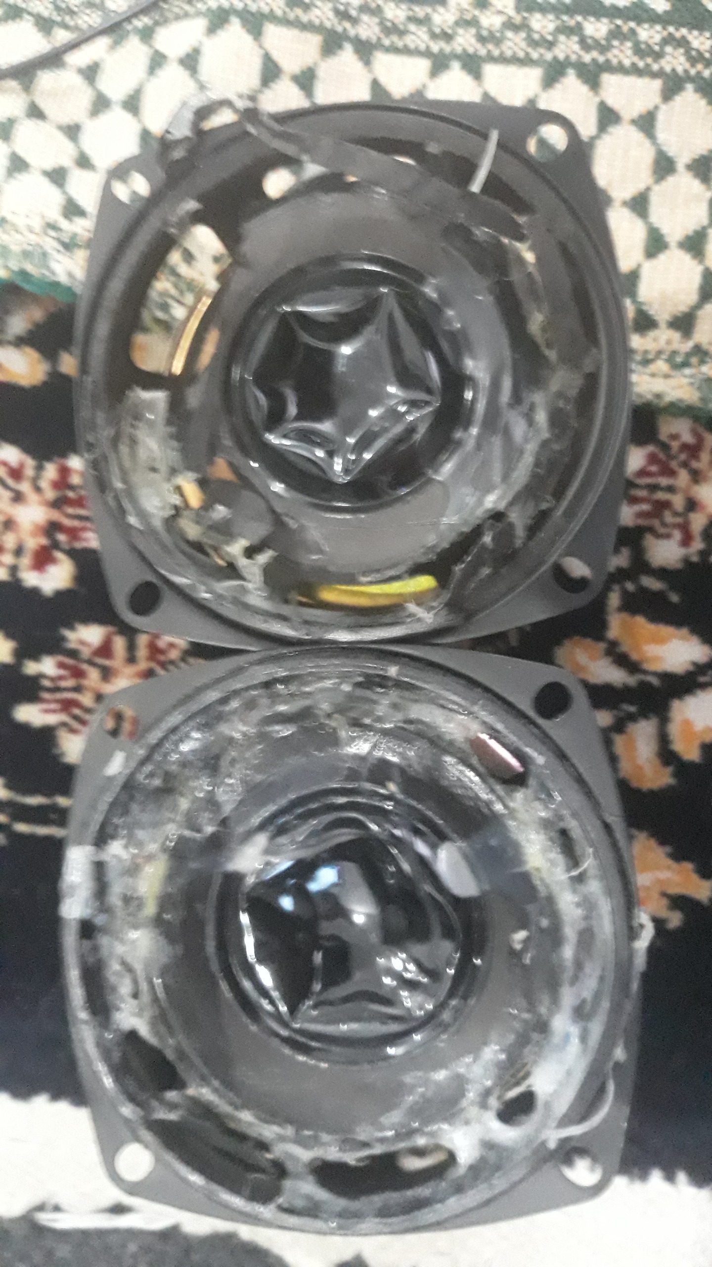 بلندو معیوب ولی کار میکند