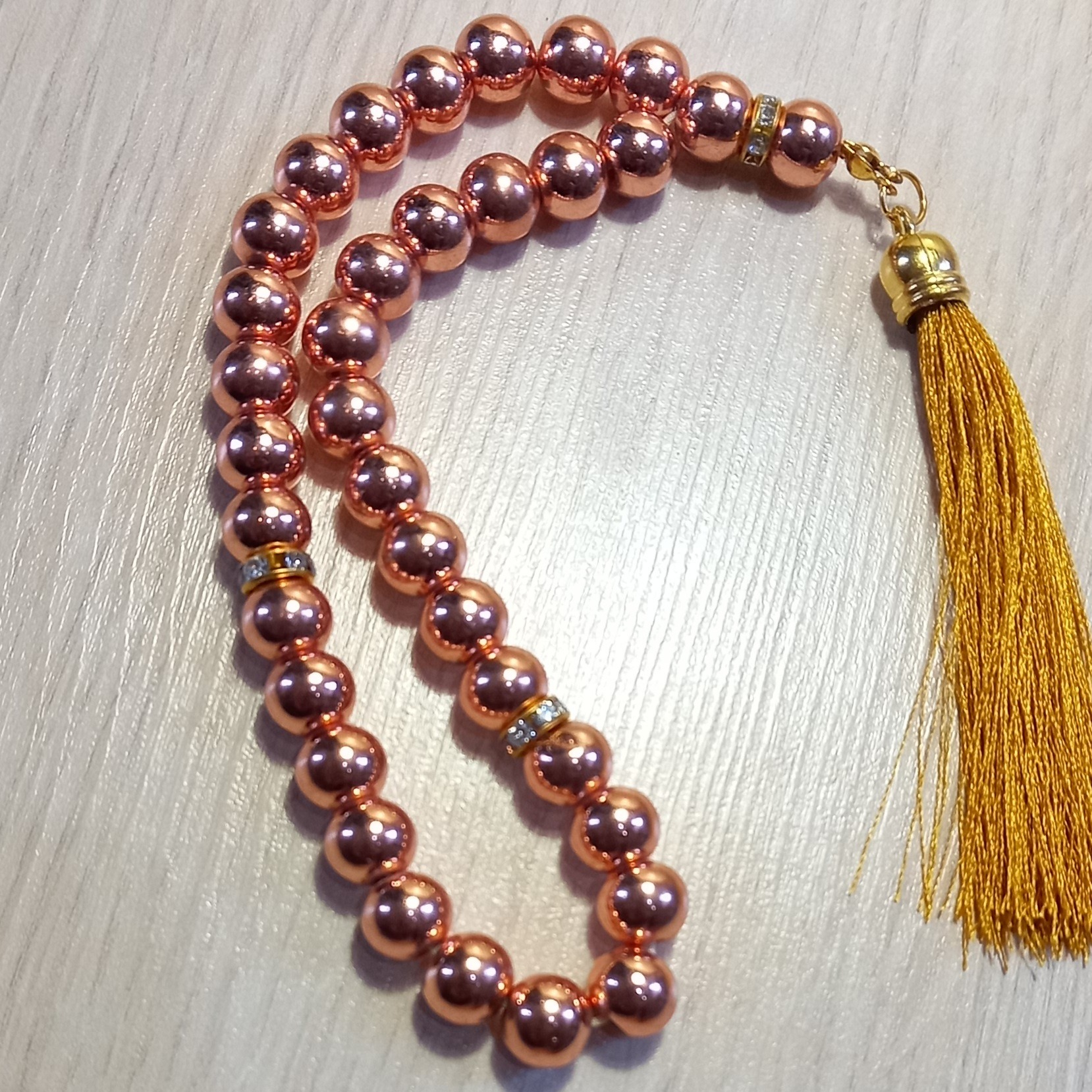 تسبیح حدید رزگلد درخشان و بسیاررزیبا