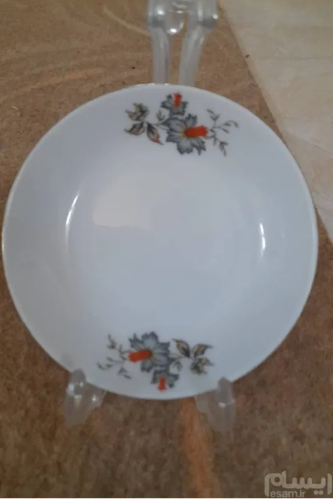 نعلبکی قدیمی گل ریز