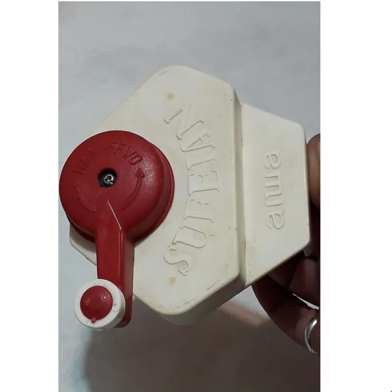 نوار برگردان دستی کاست ویدیو های قدیمی بزرگ