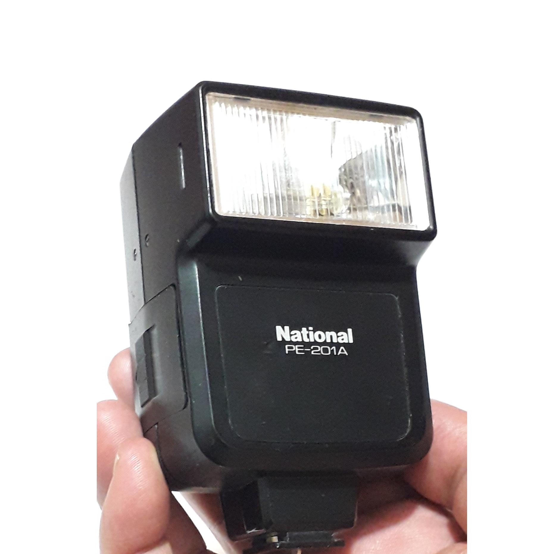 فلاش دوربین ناسیونال برق و باتری در حد