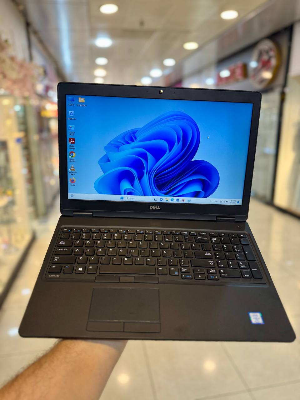 لپ تاپ 15.6 اینچ 5590 دل نسل 8 فول کیبورد FullHD