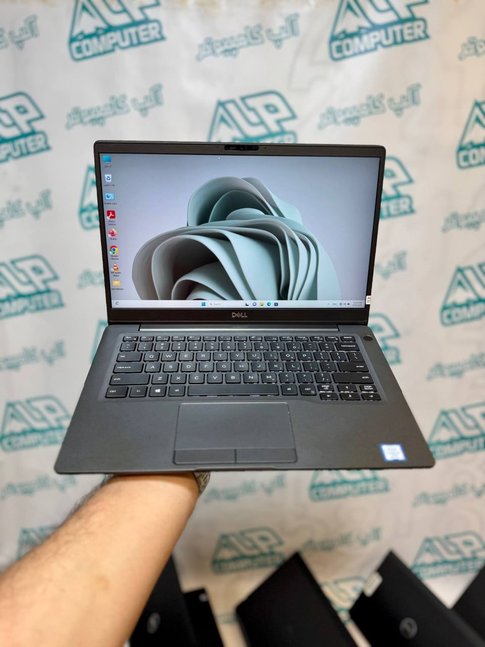 لپ تاپ Dell 7300 نسل 8 i7 سبک