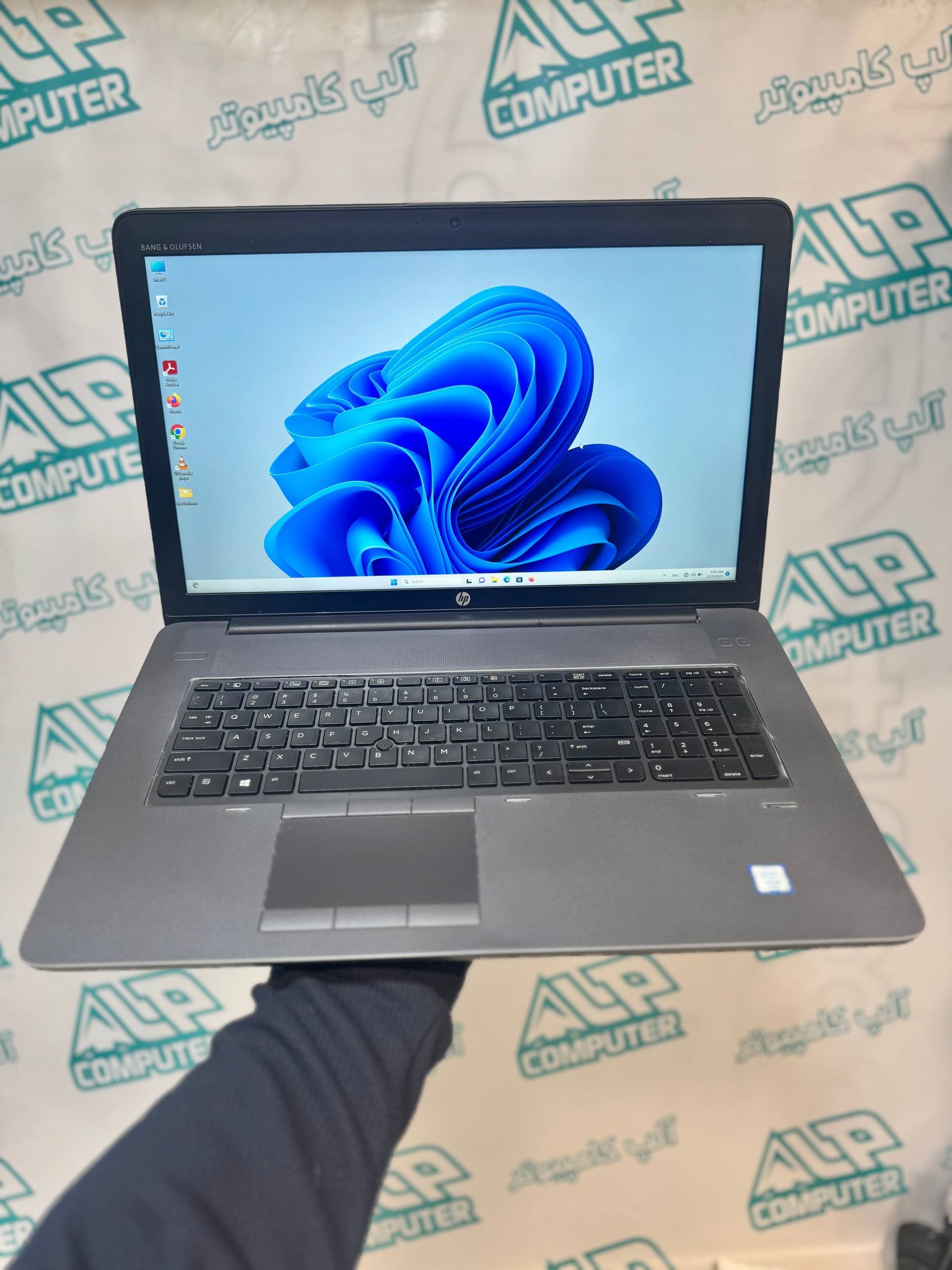 لپ تاپ Hp Zbook G3 گرافیک 4 گیگ 17 اینچ