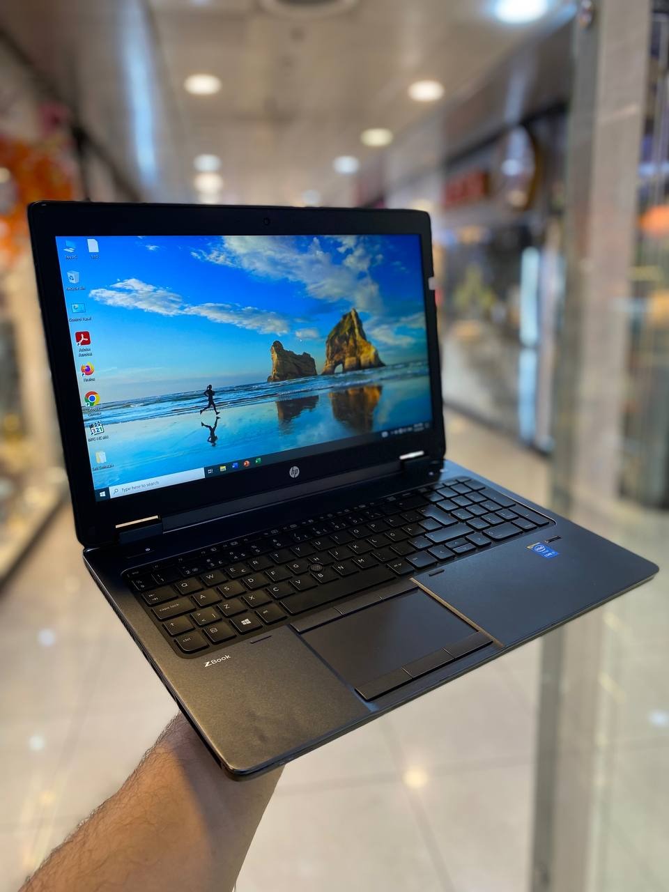 لپ تاپ HP zbook با 1 گیگ گرافیک مجرا