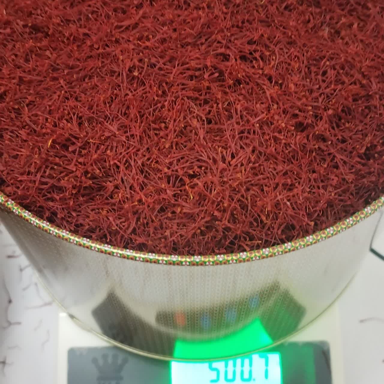 زعفران نگین یک مثقال