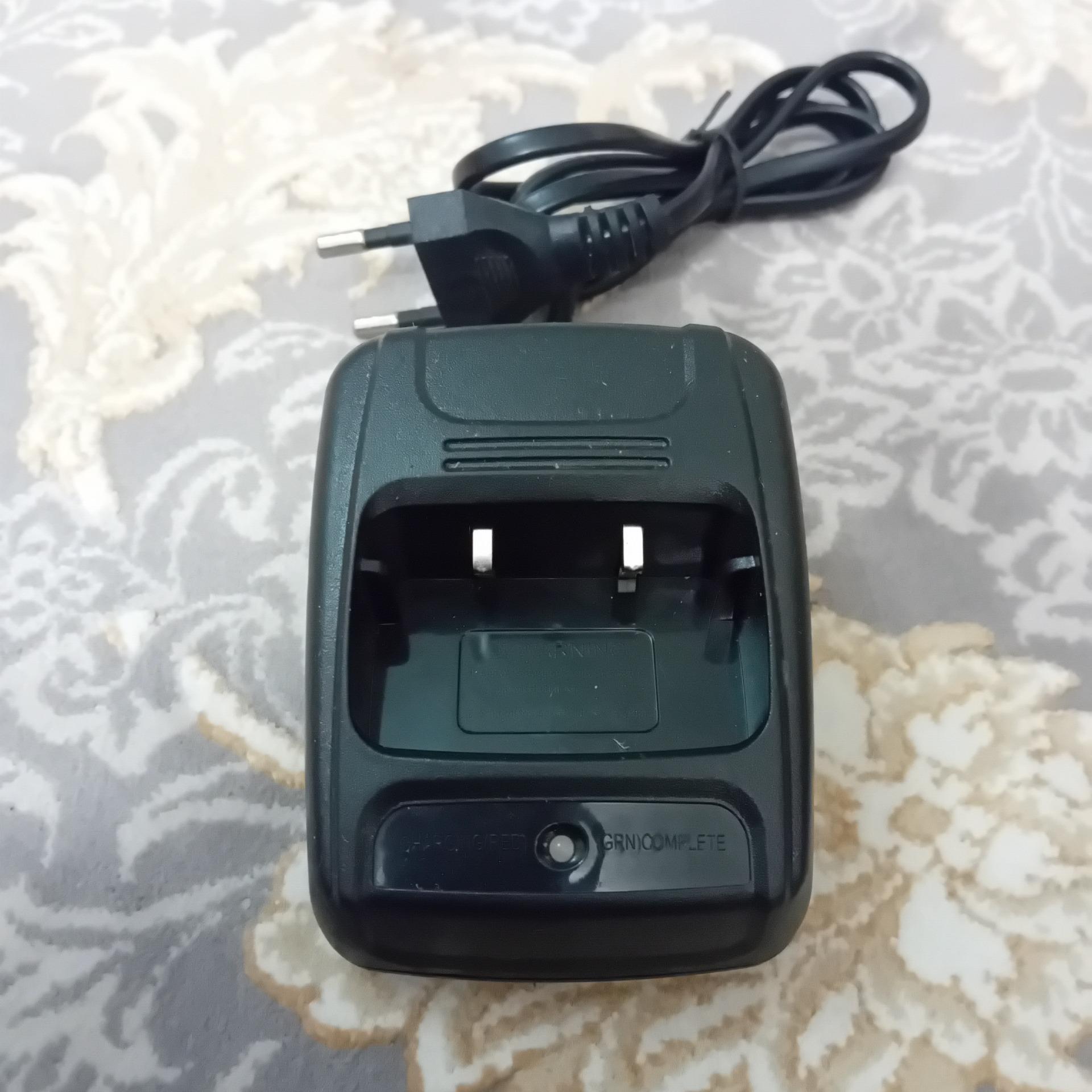 پایه شارژر واکی تاکی اورجینال و سالم