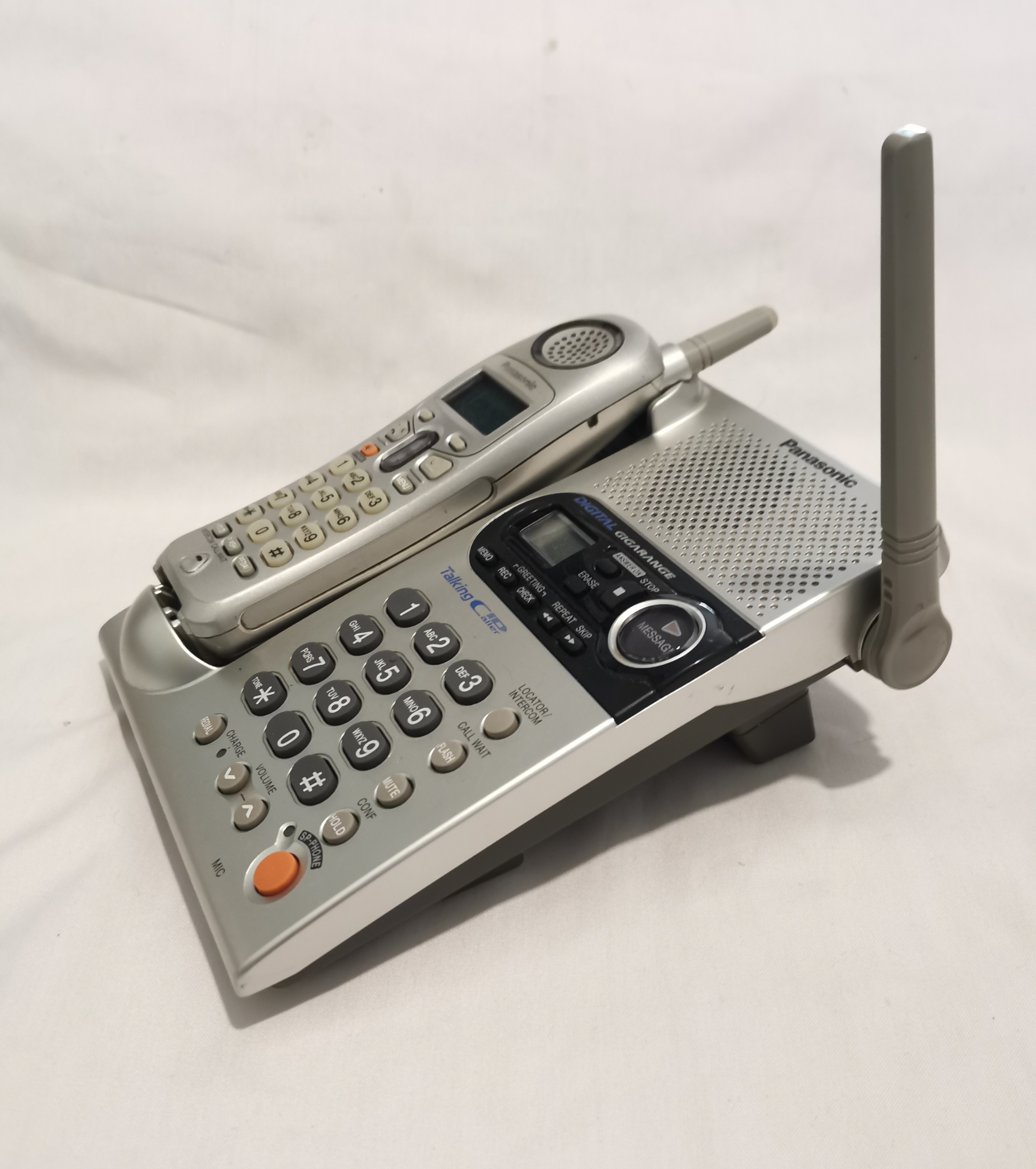 تلفن بی سیمی پاناسونیک مدل KX-TG2360JXS