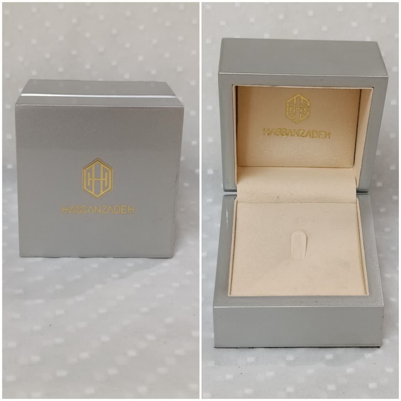 جعبه چوبی هایگلاس حلقه 10 در 10توضیحات دارد