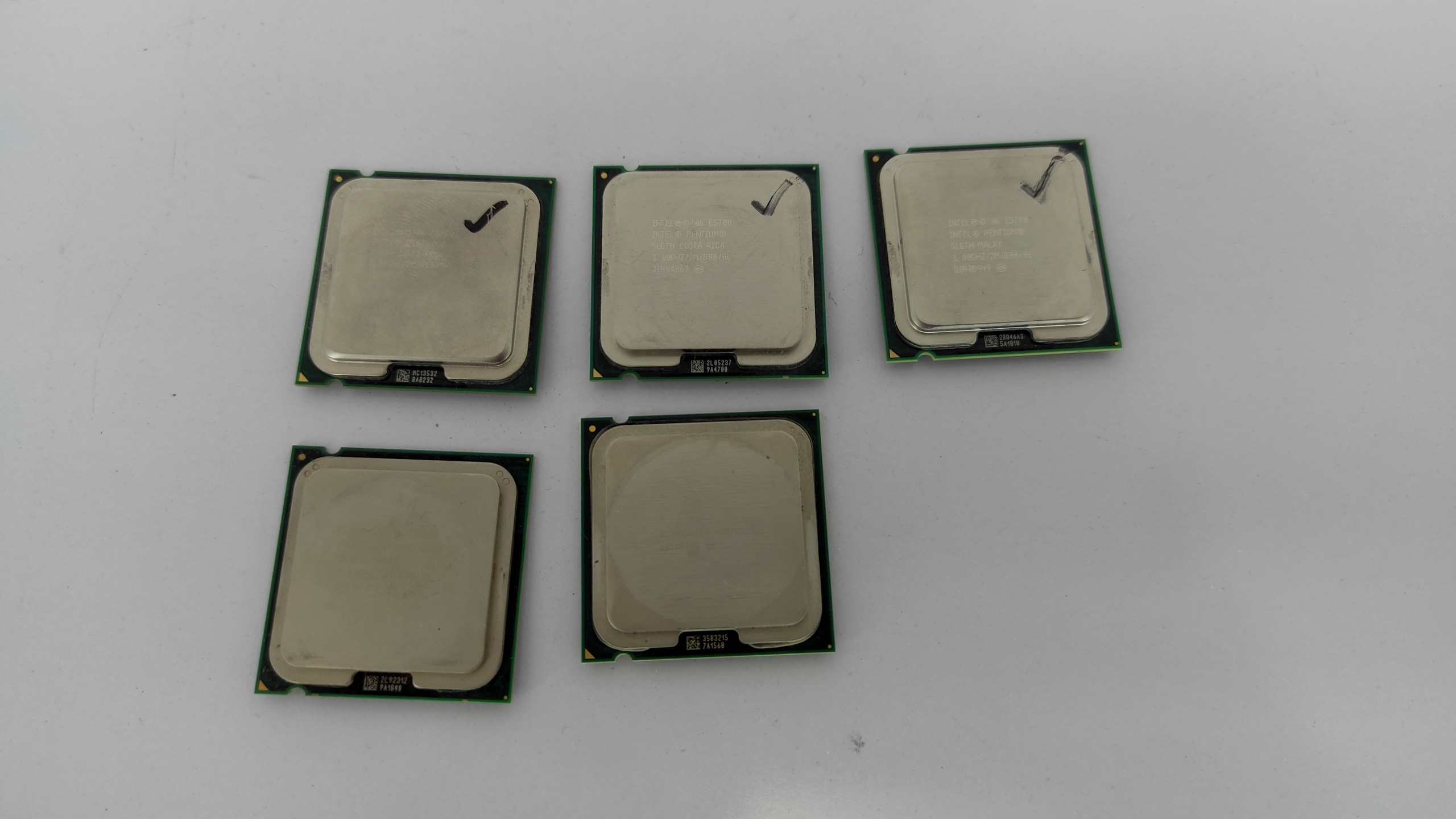 سی پو CPU Inte 775 E5700
