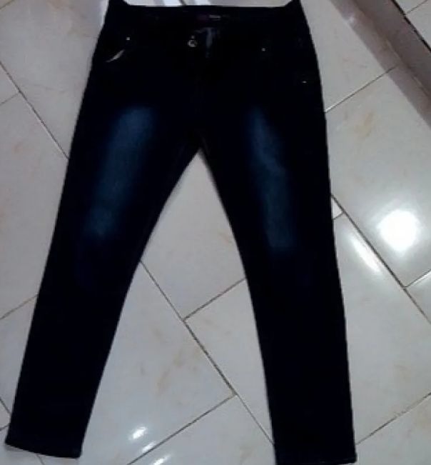 شلوار جین زنانه
