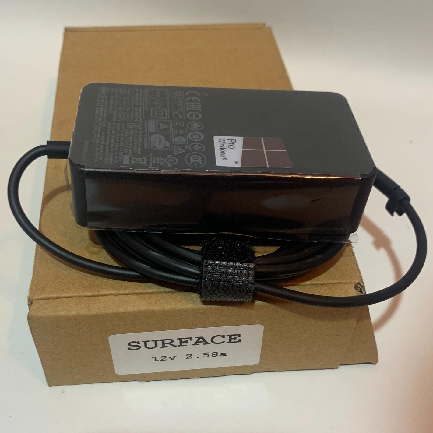 Surface Adapter 12V 2/58A