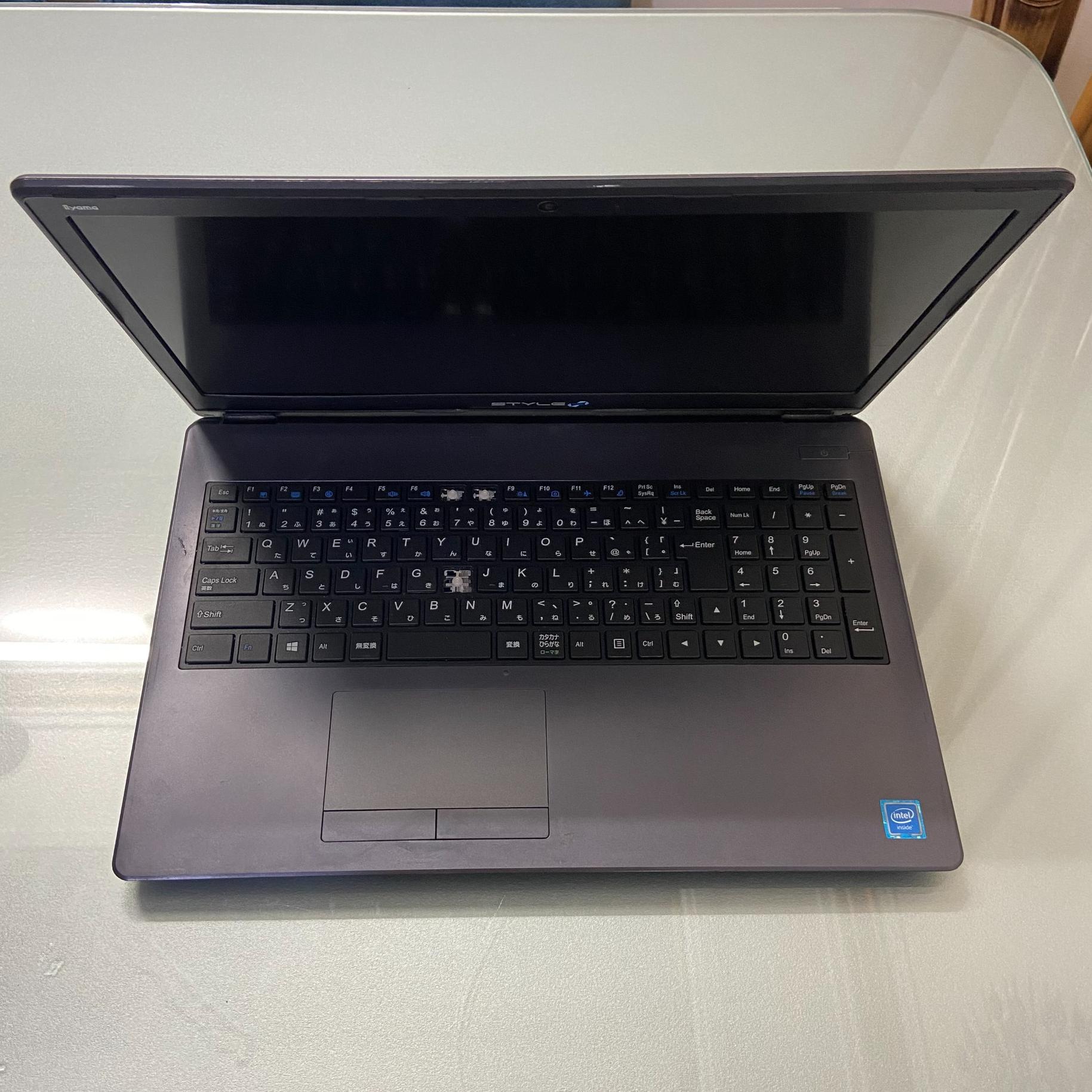 STYLE NOTEBOOK COMPUTER