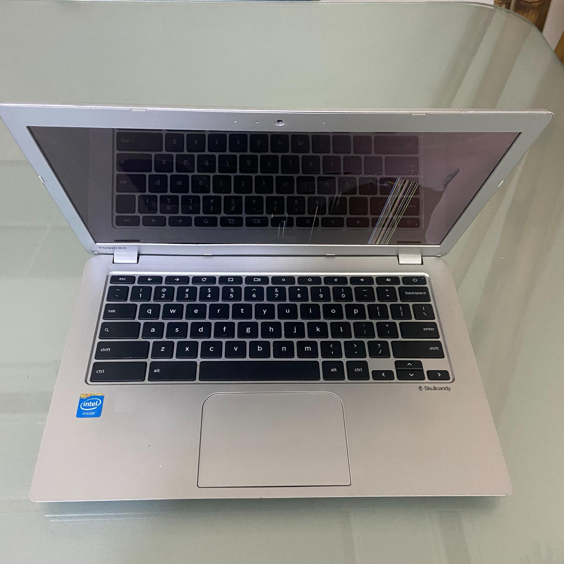 Toshiba CB35-B3340