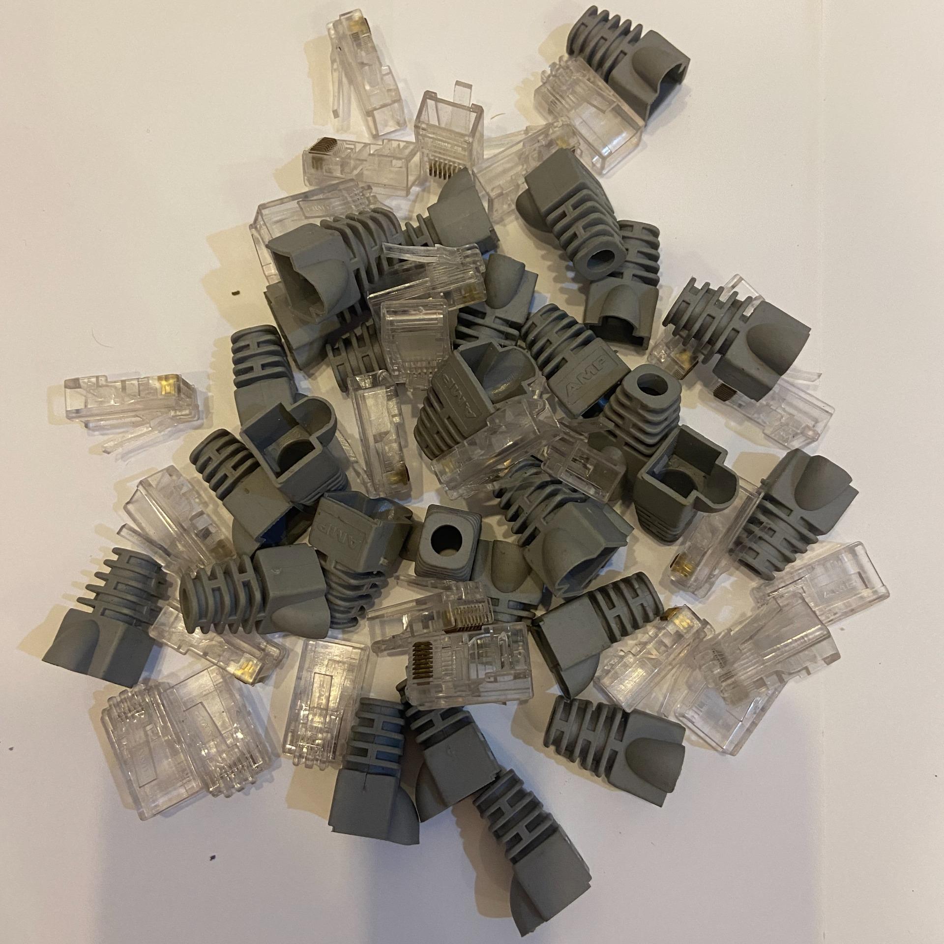 سوکت شبکه RJ45