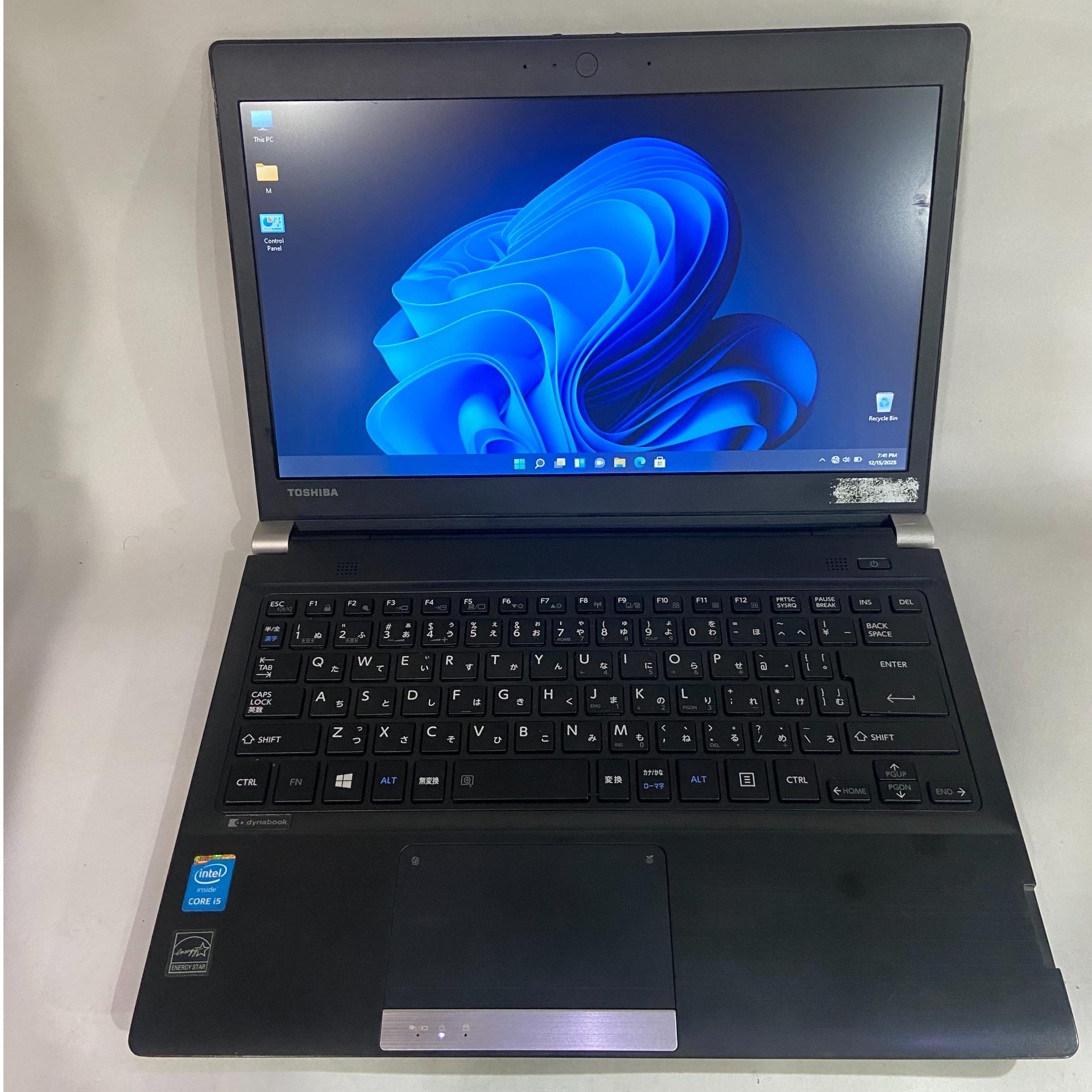 Toshiba dynabook R734/K