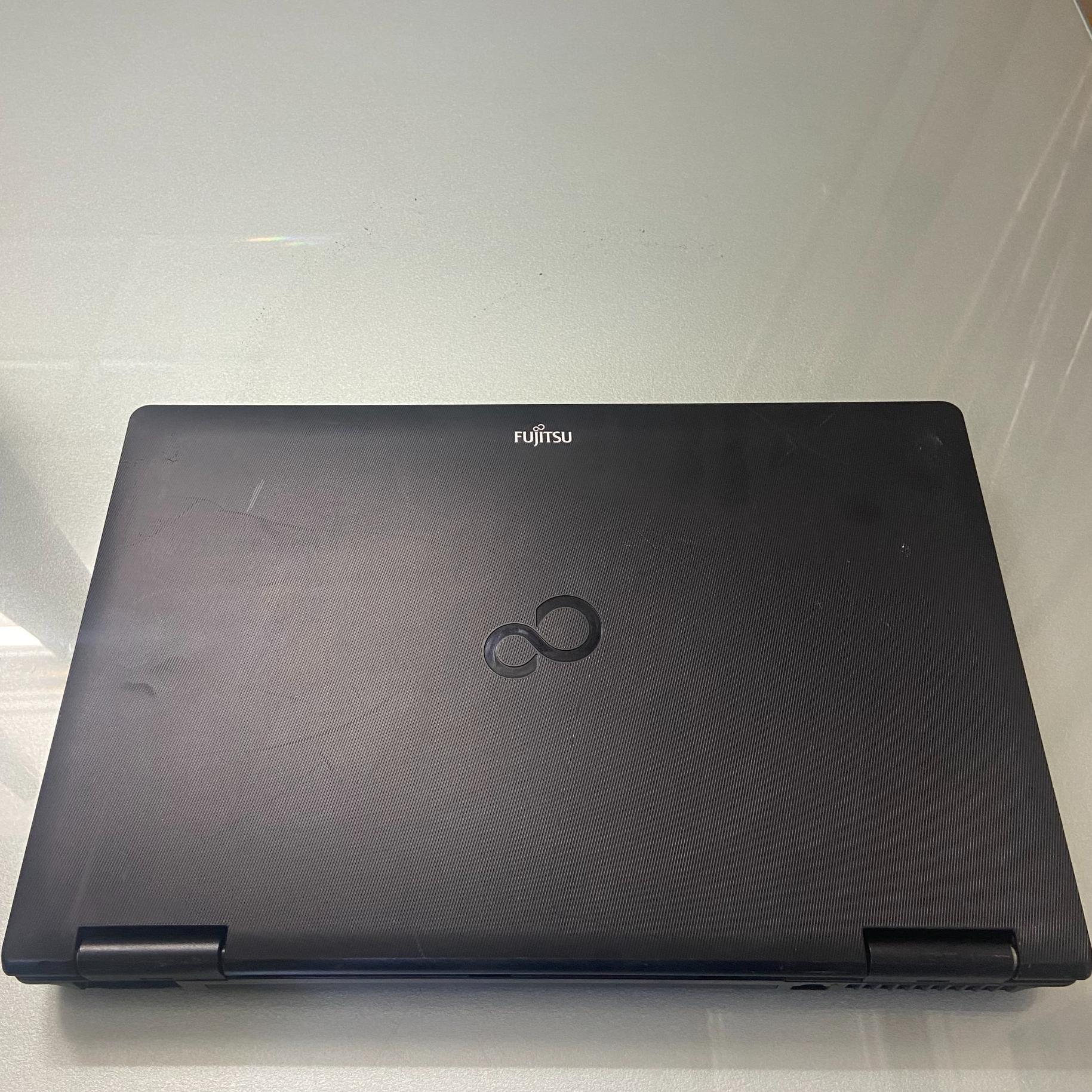 富士通 LIFEBOOK A561/DX 貴重なwindowsXPノートパソコン 富士通