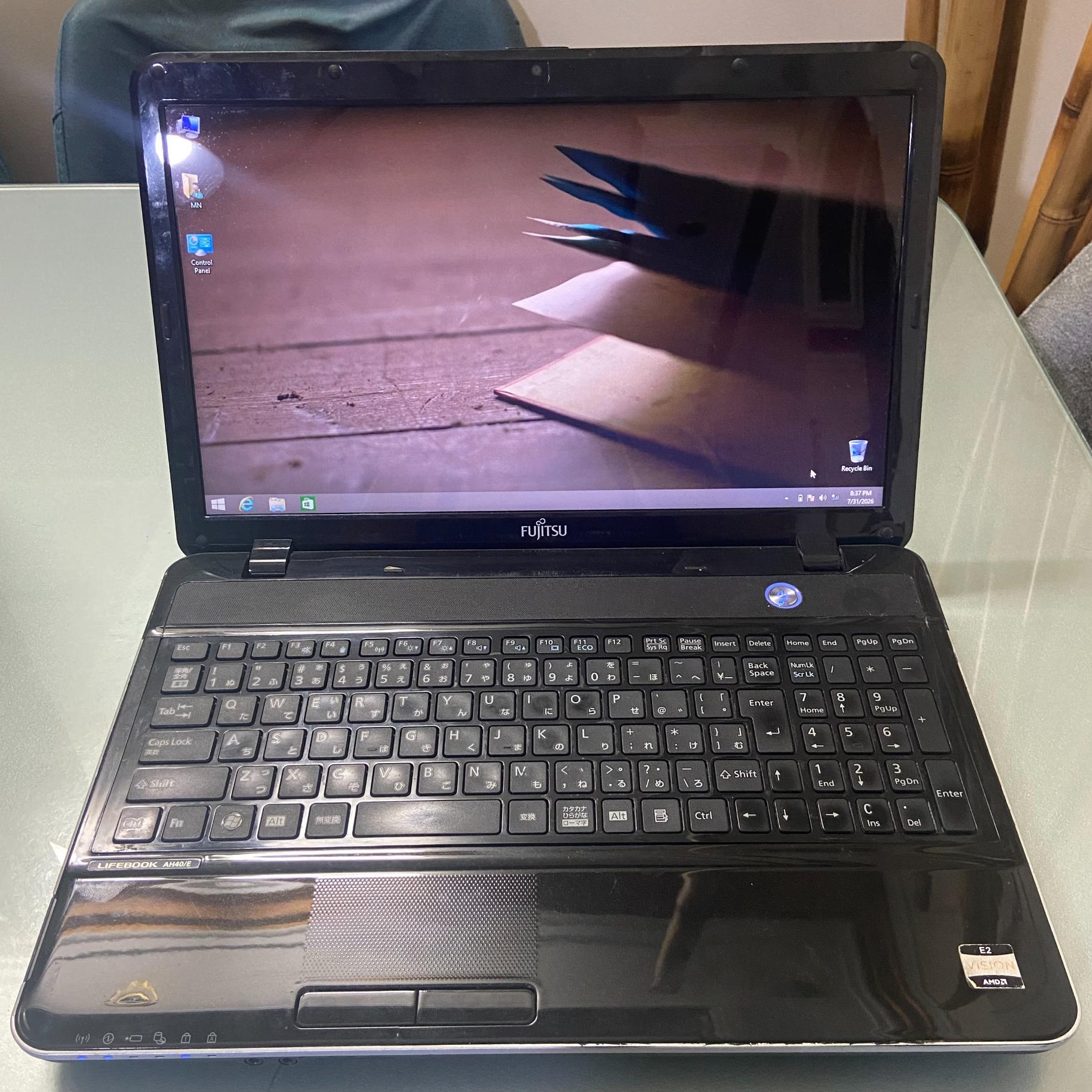 Fujitsu lifebook AH40