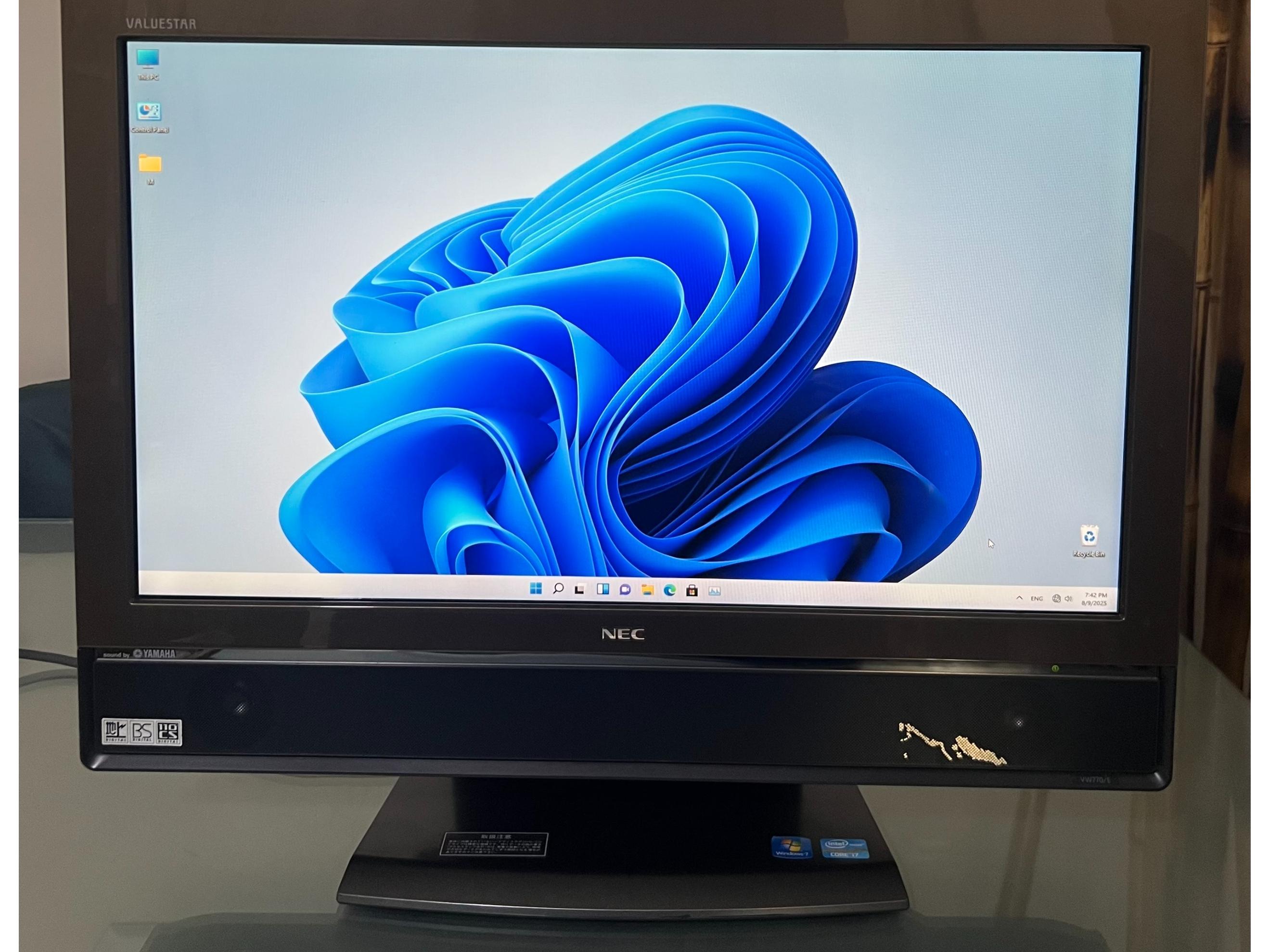 All in One NEC i7 Ram8 500G Full HD