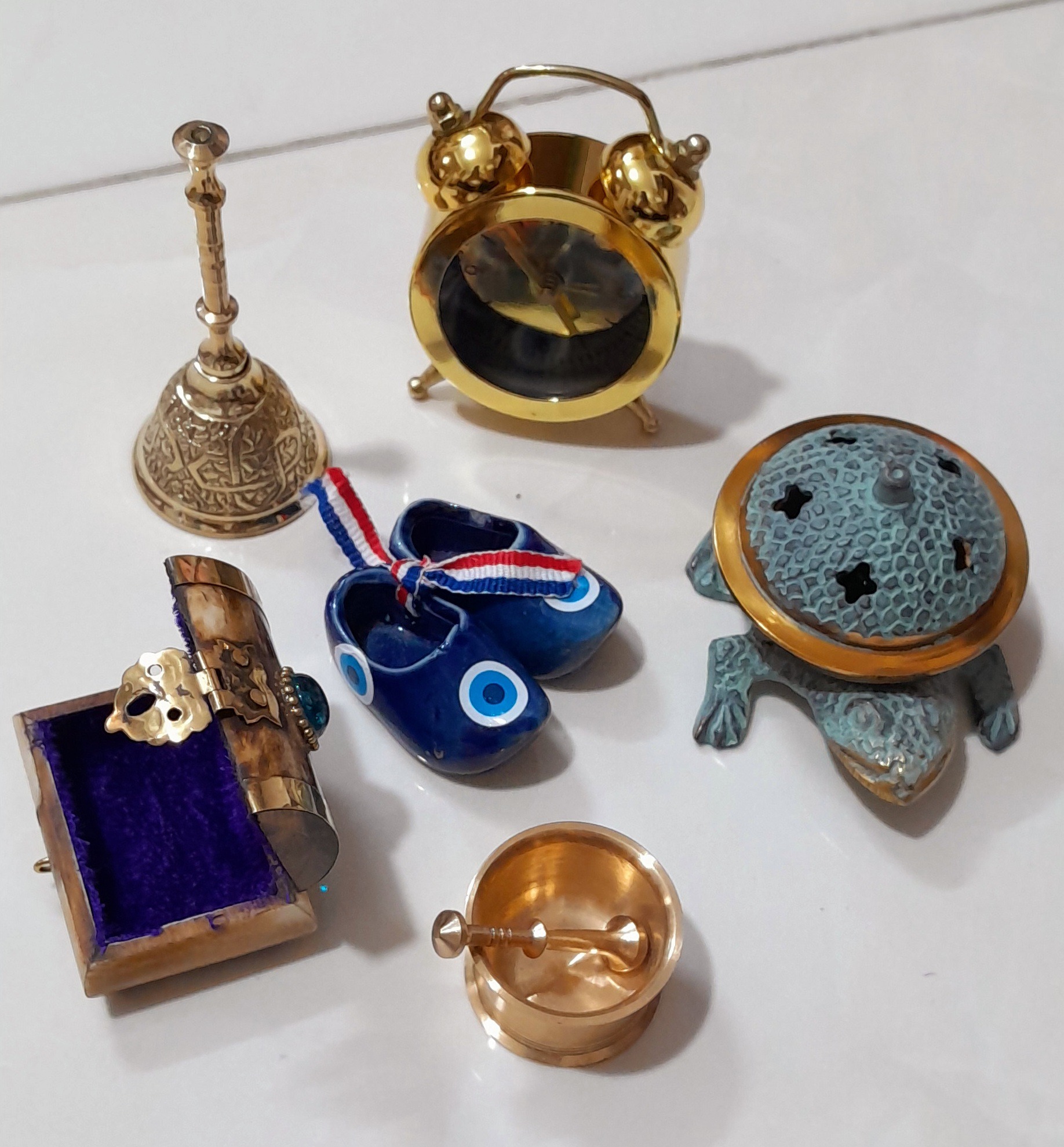 دکوری های کوچک نفیس عودسوز جعبه استخوان