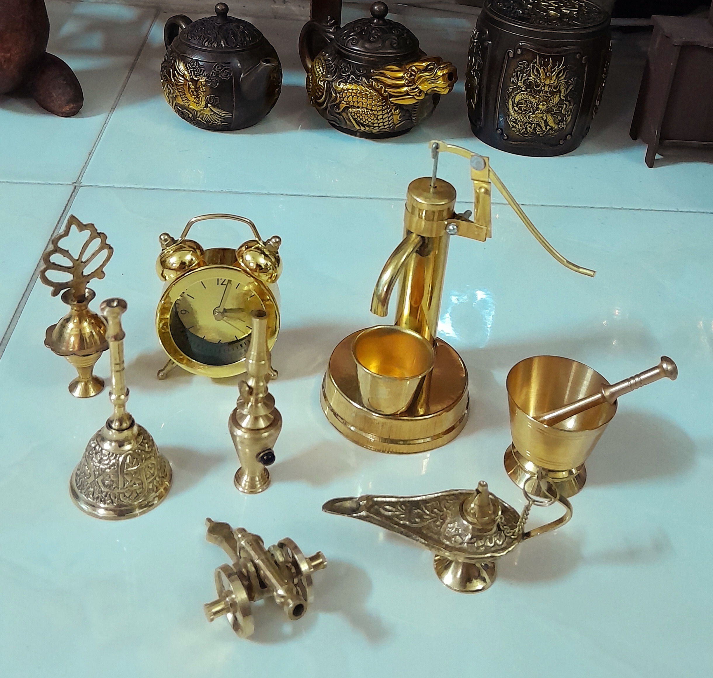 دکوری های نوستالژی برنجی خاطره انگیز