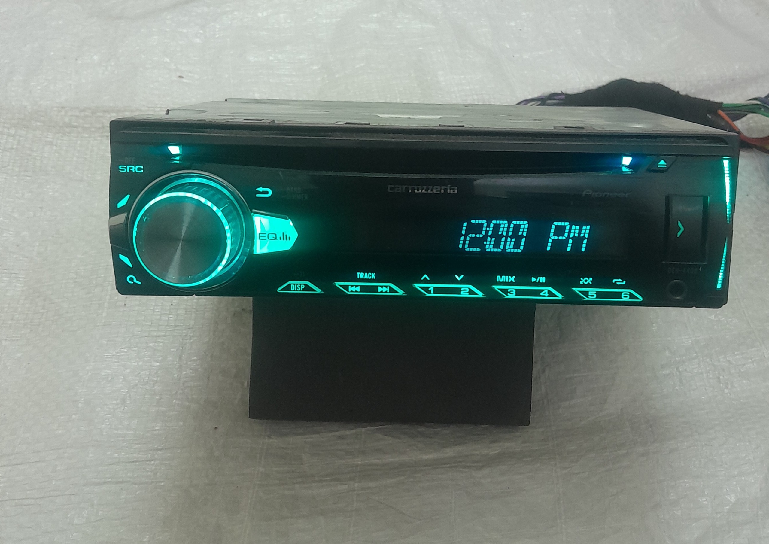 پخش کاروزریا مدل x4400