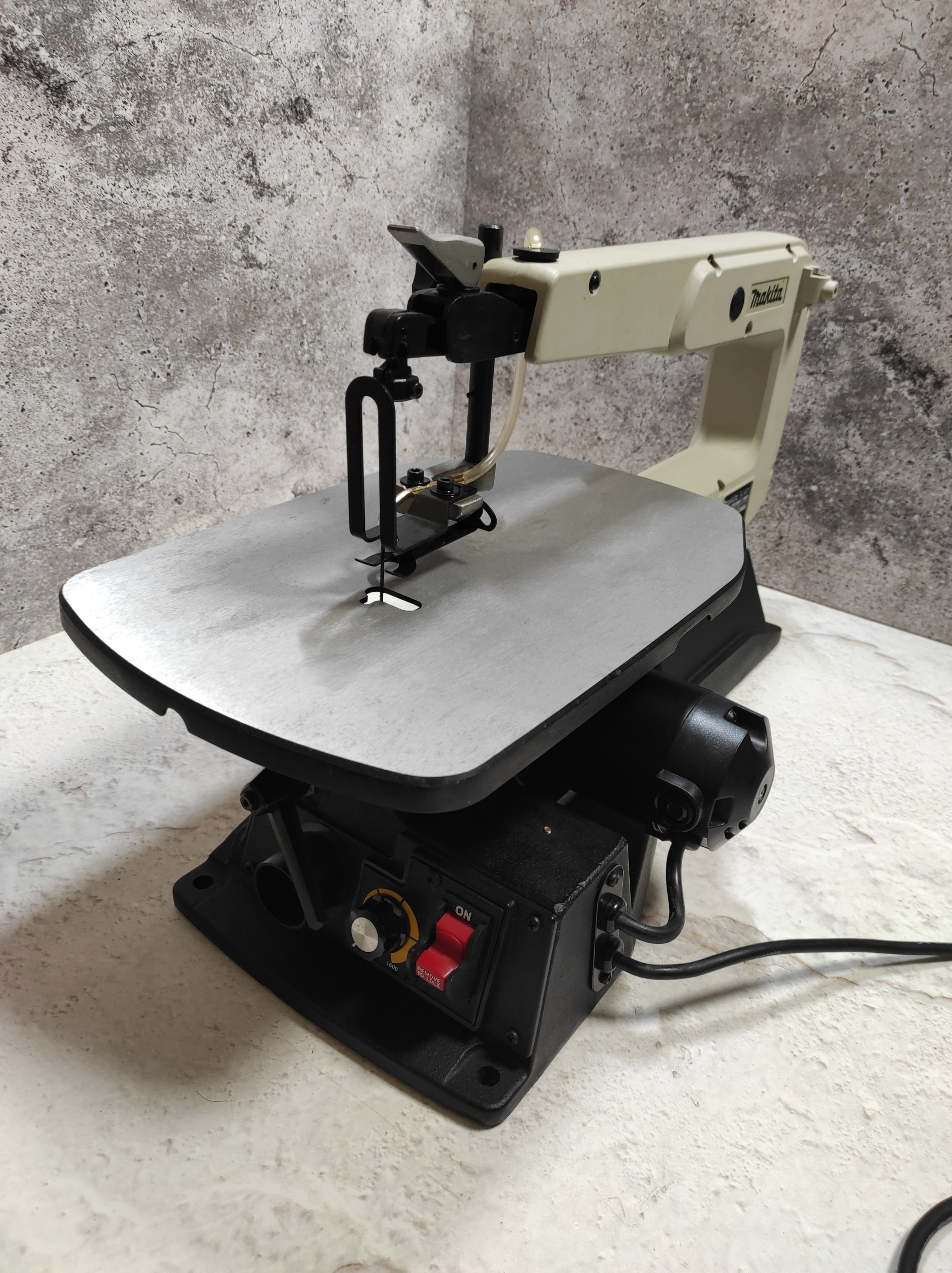 اره مویی برقی ماکیتا مدل SJ401 makita