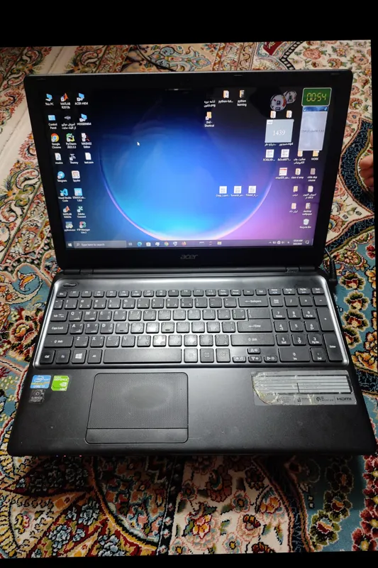 لپ تاپ acer ایسر رم8