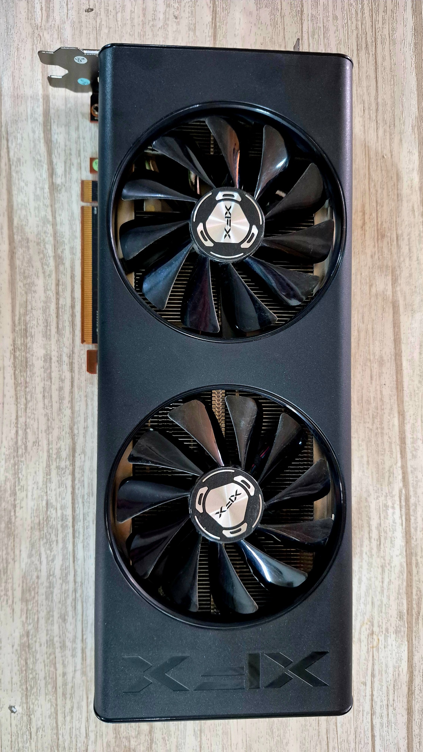 کارت گرافیک 5700xt xfx