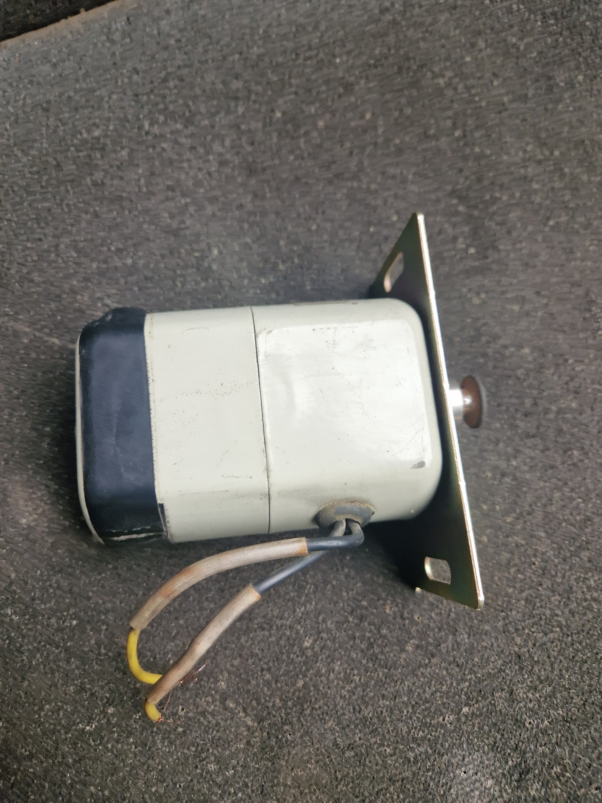 موتور چرخ خیاطی 6000 دور 220 ولت