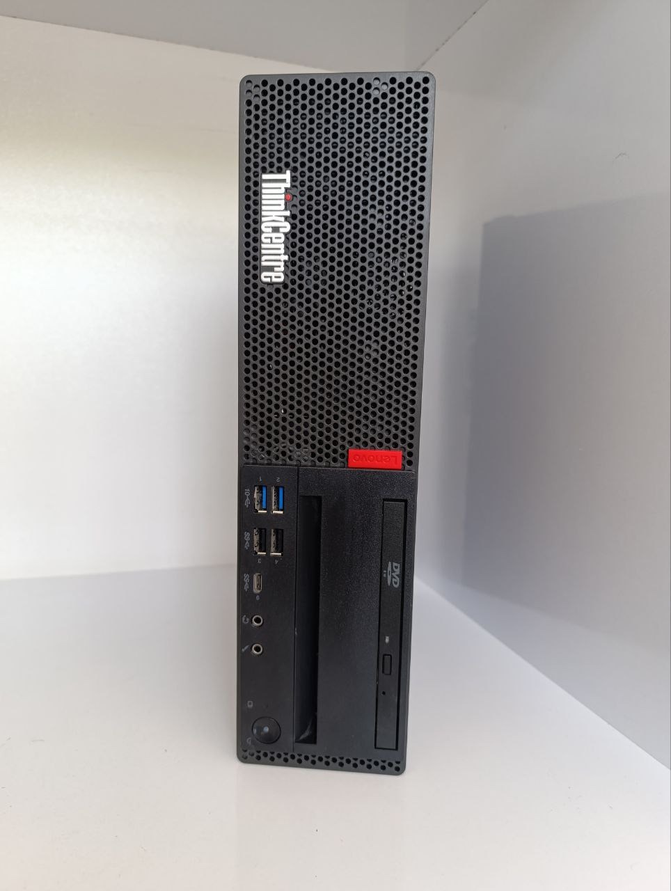 کیس i5 8500 رم 8 هارد ssd 256