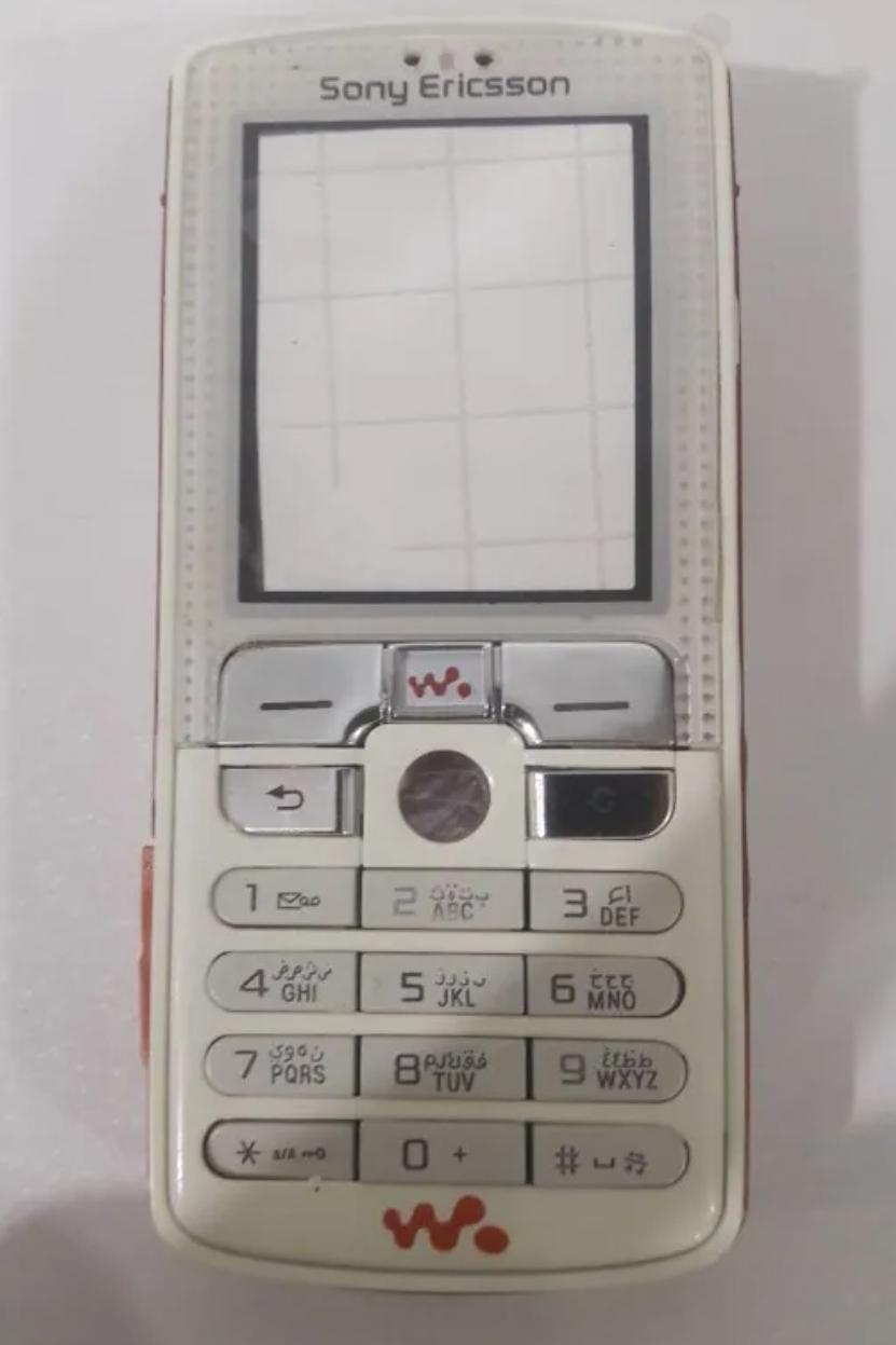 قاب باکیفیت سونی اریکسونW700