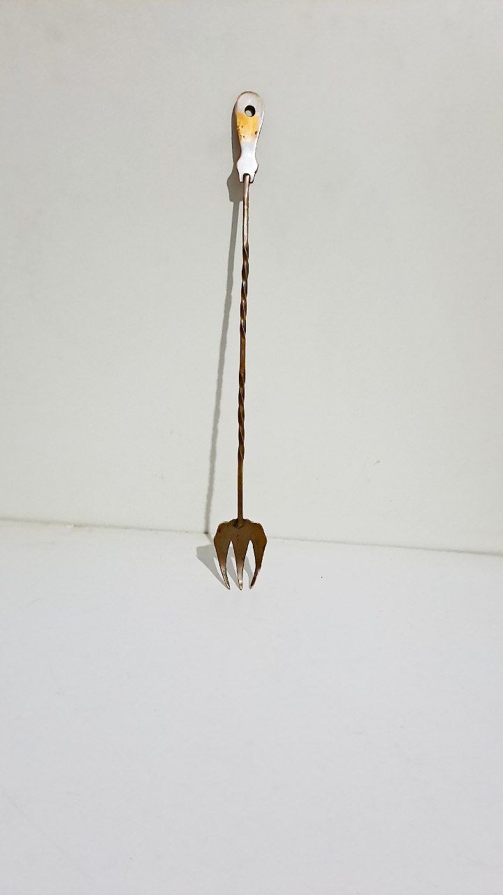 بازوی خارش قدیمی برنجی خارجی