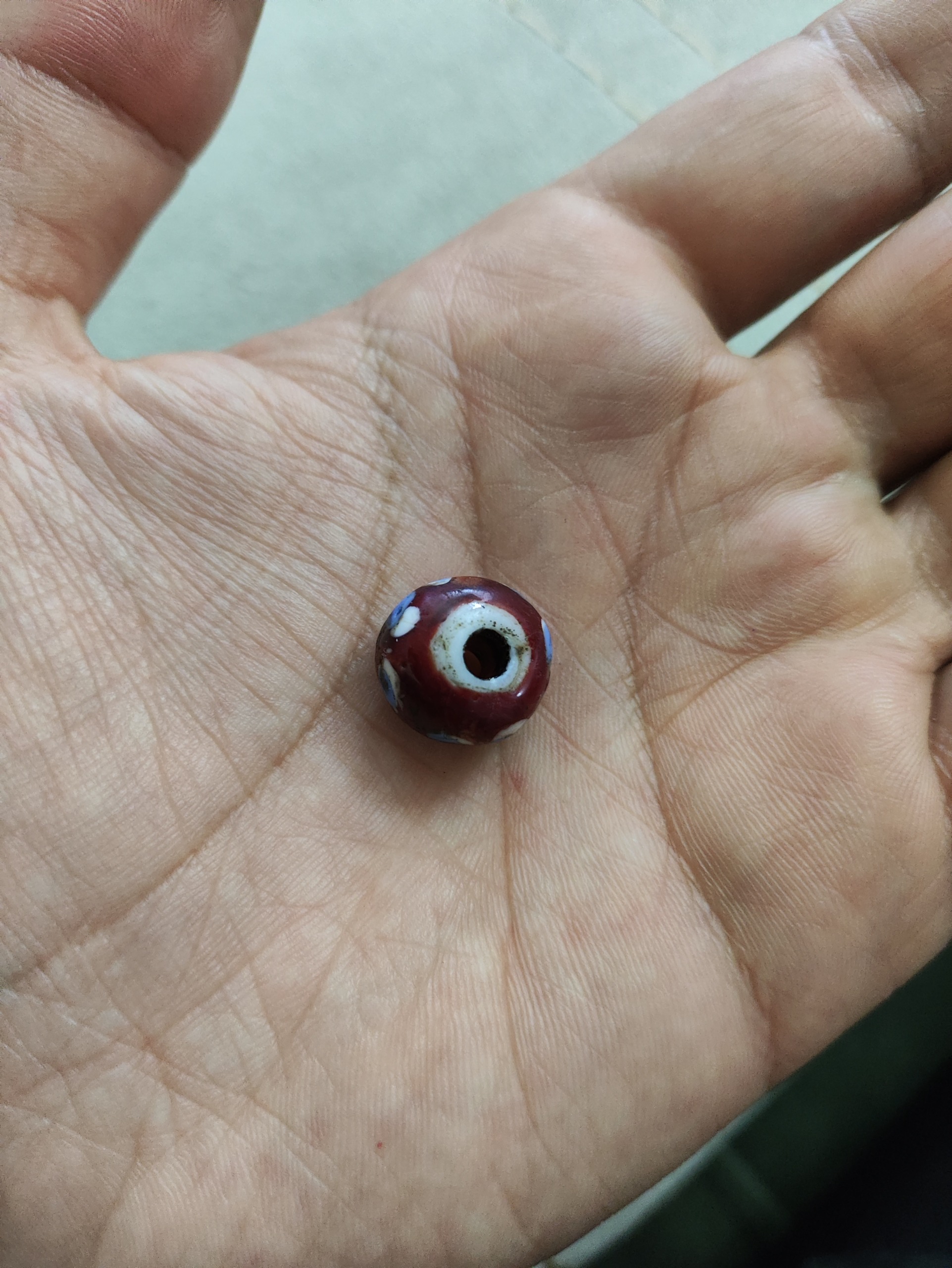 مهره مینا گبری